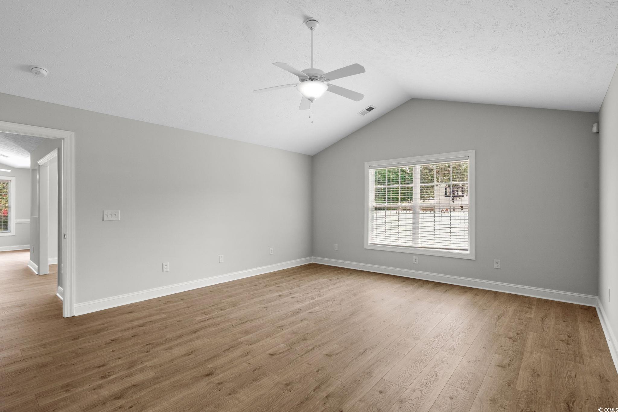 3845 Camden Dr. Property Photo 20