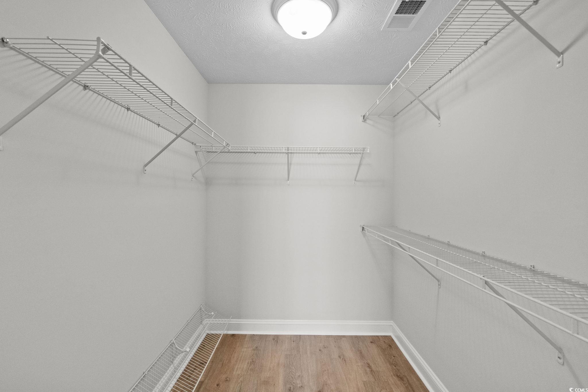 3845 Camden Dr. Property Photo 24