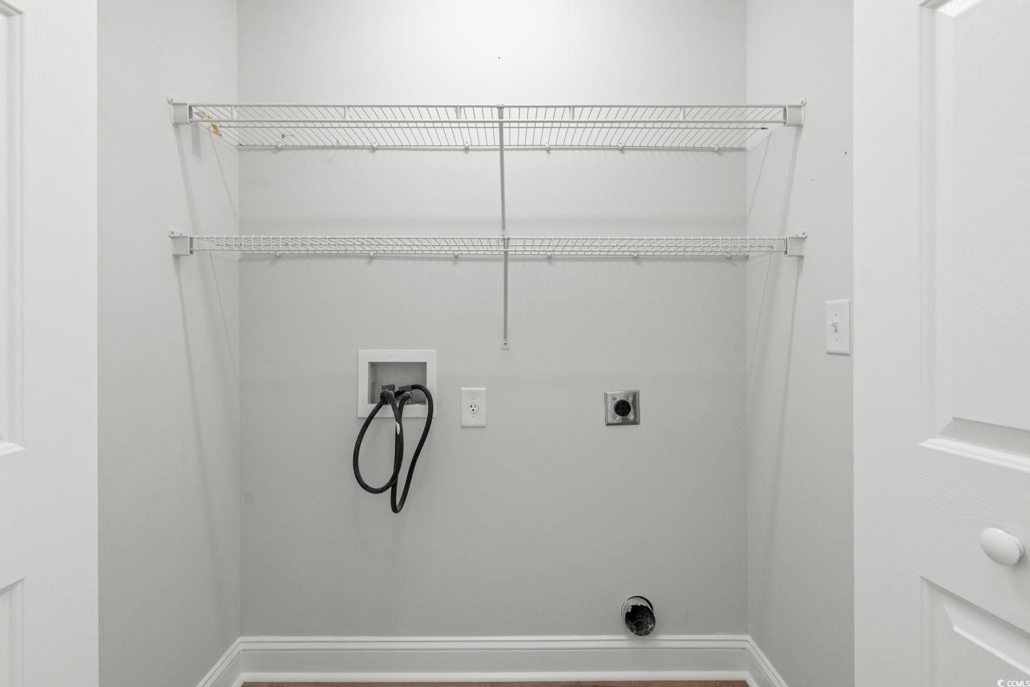 3845 Camden Dr. Property Photo 27