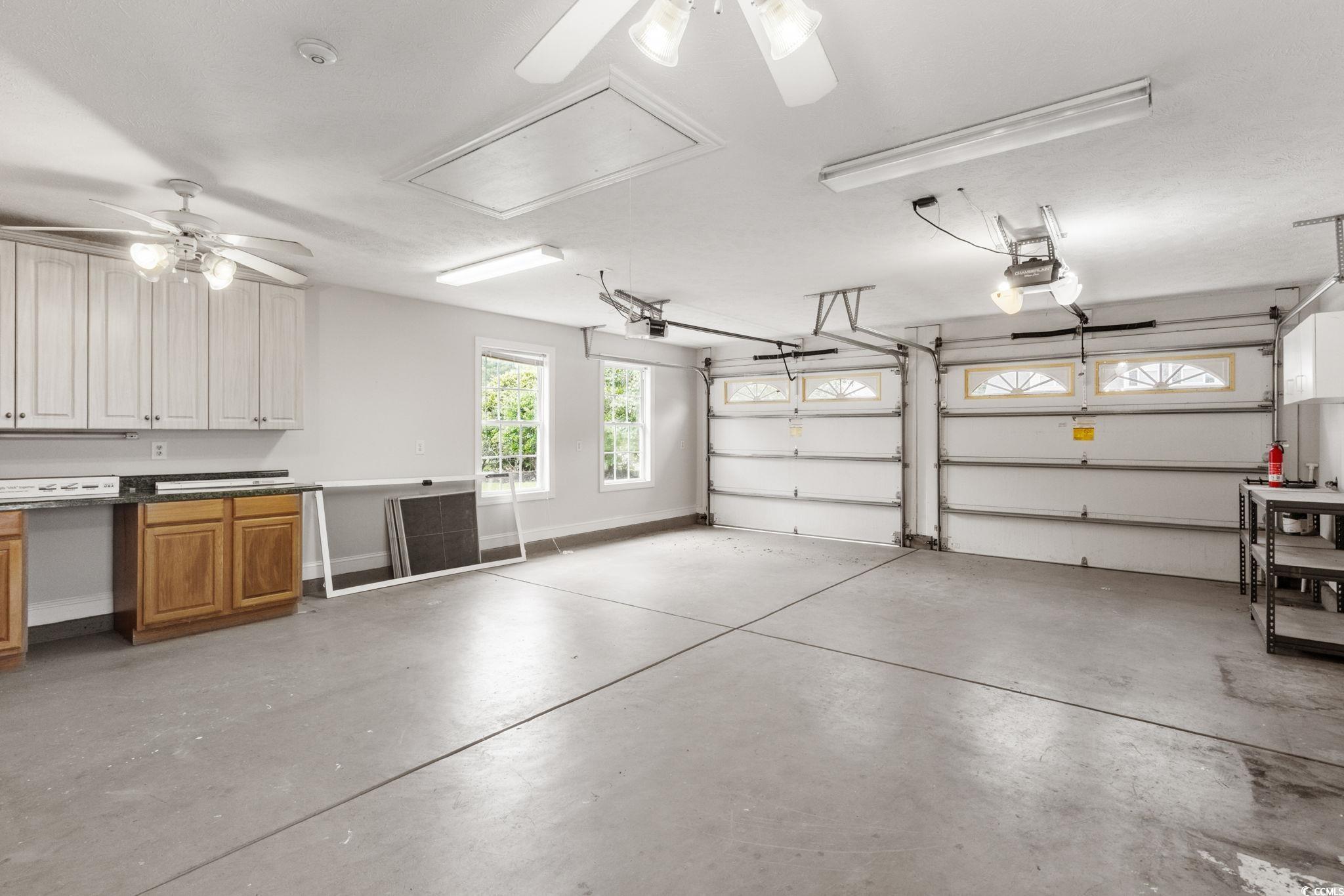 3845 Camden Dr. Property Photo 28