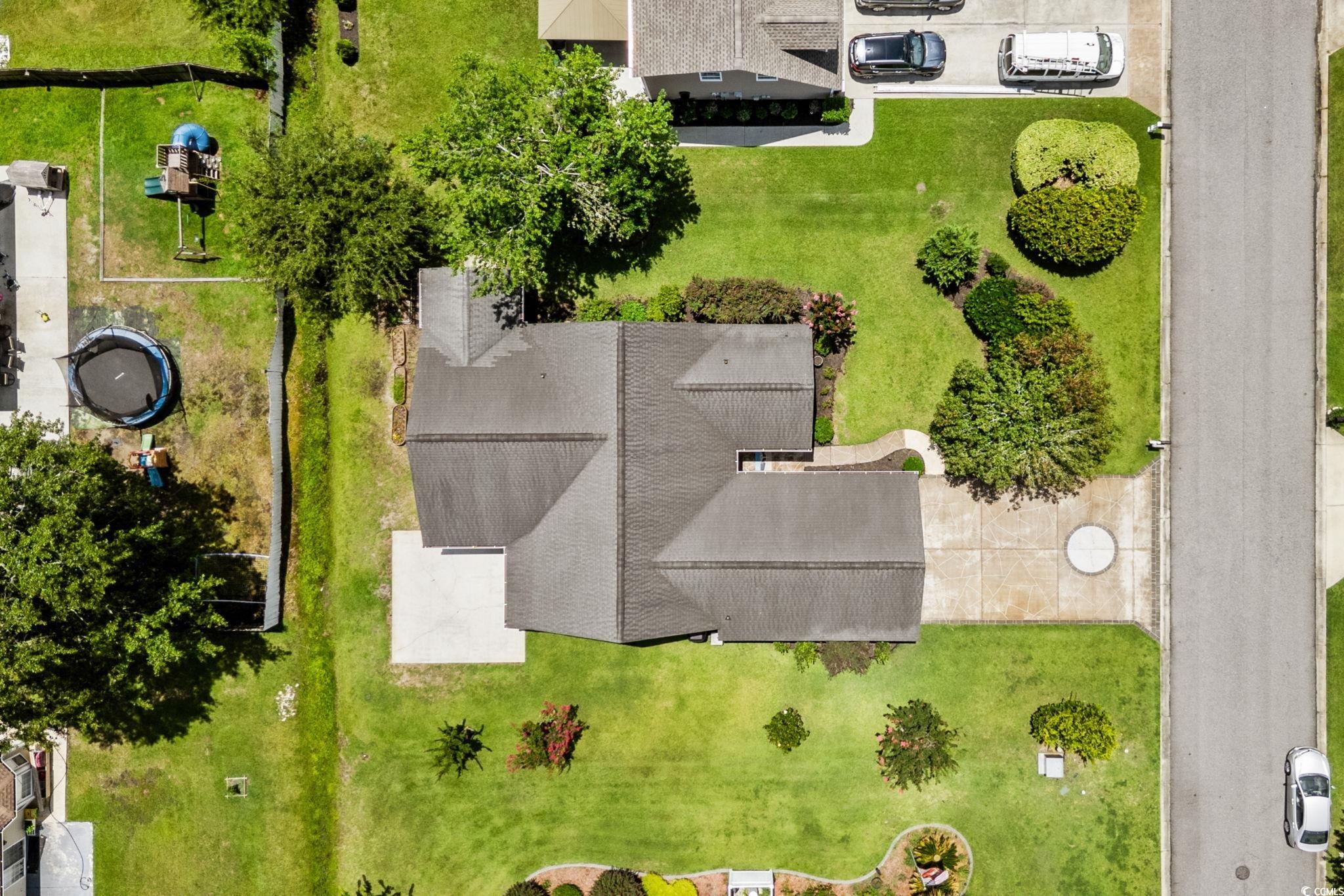 3845 Camden Dr. Property Photo 38