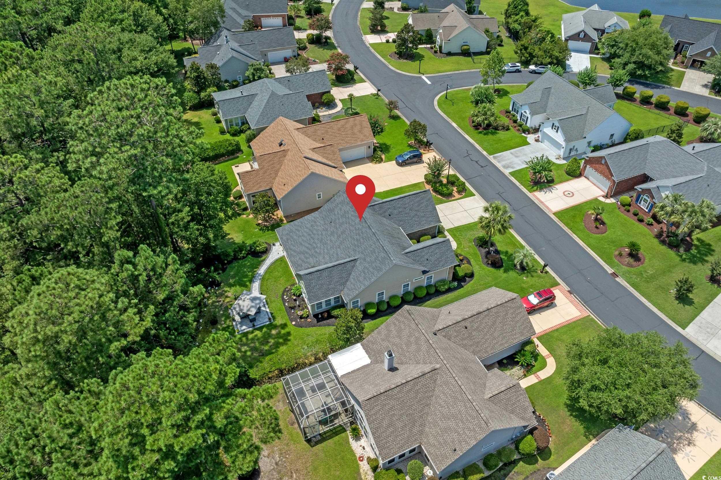 39 Riverbend Dr. Property Photo 2