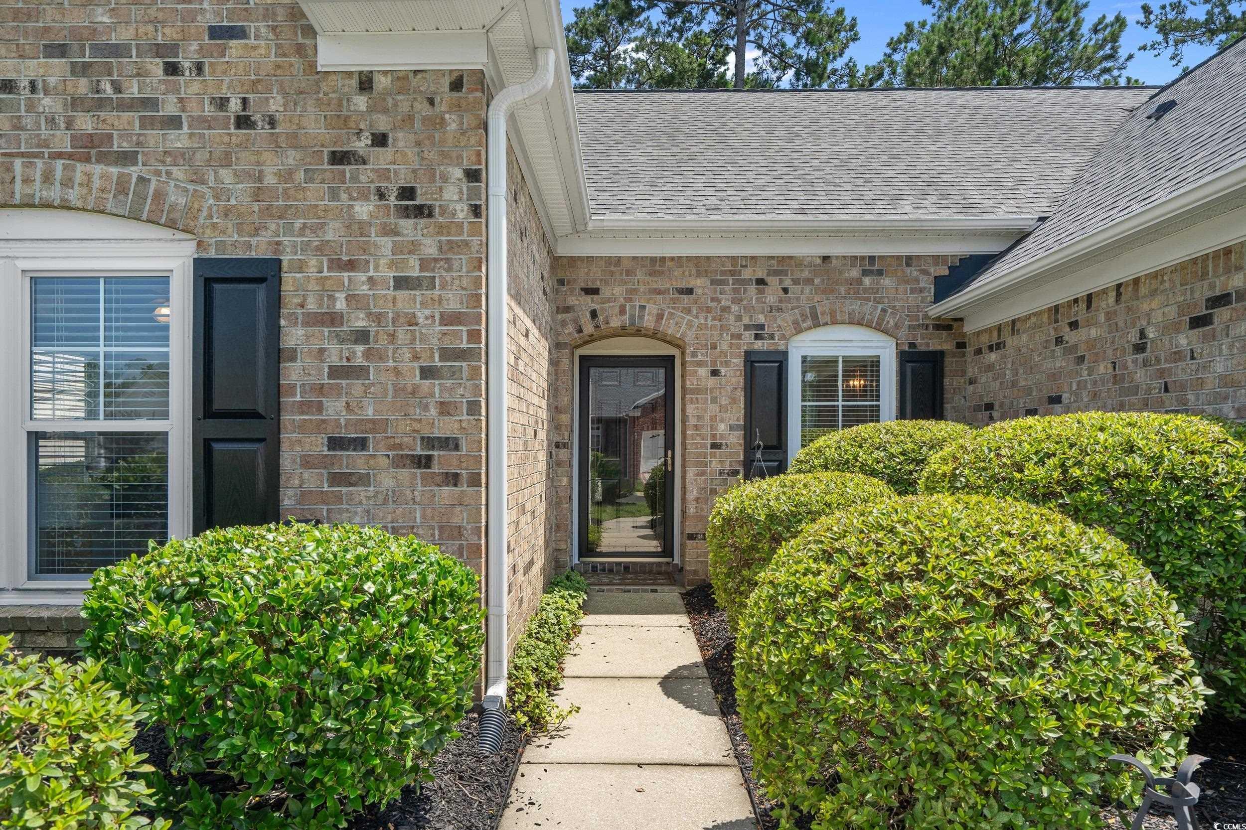 39 Riverbend Dr. Property Photo 3