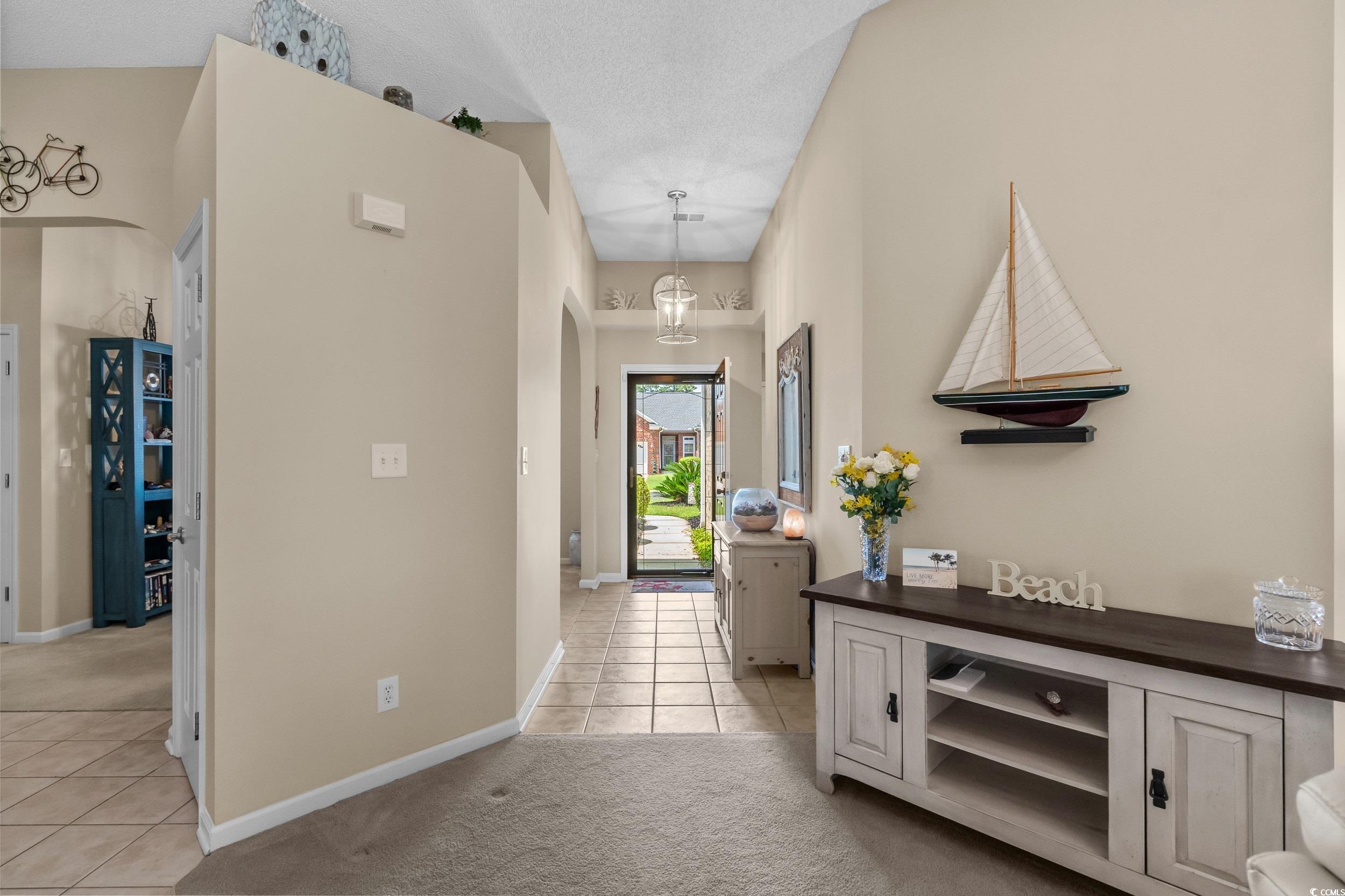 39 Riverbend Dr. Property Photo 5