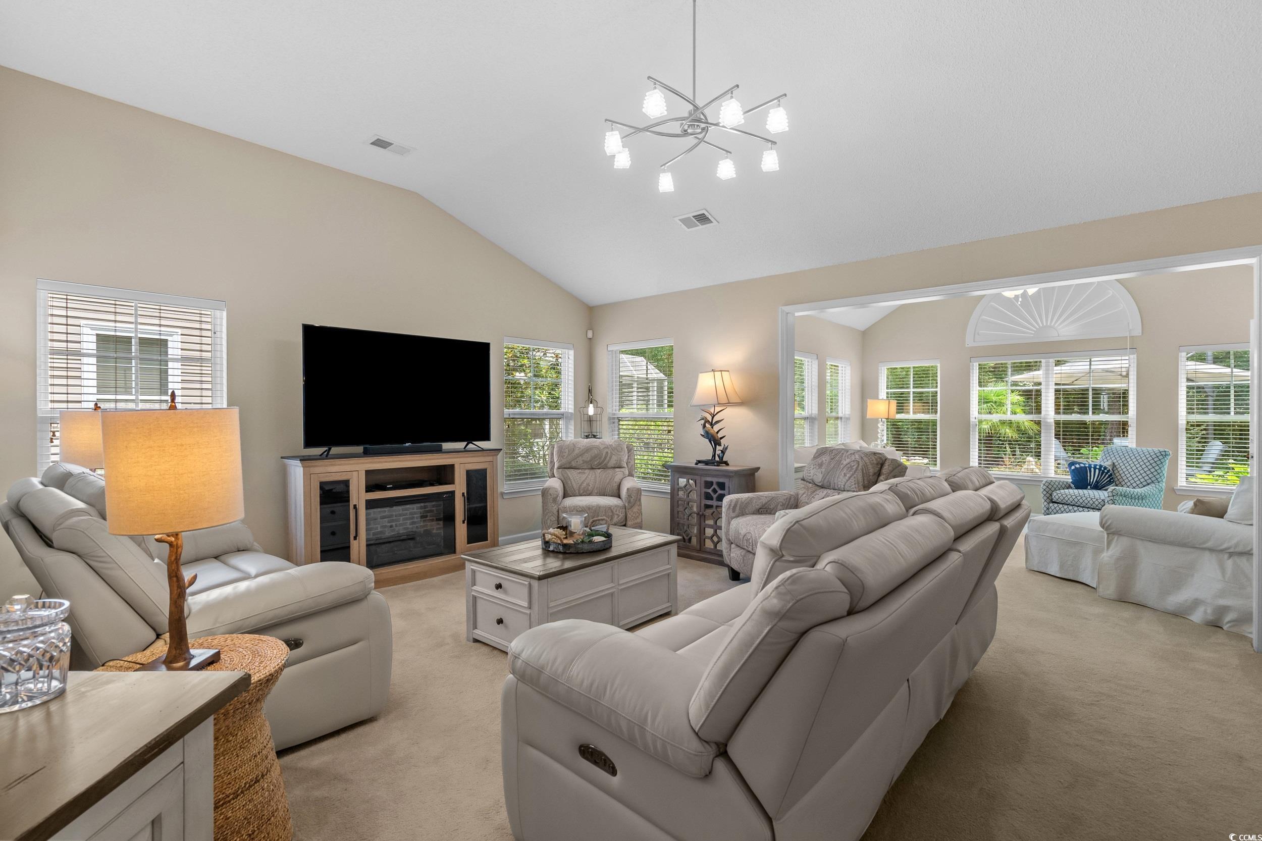 39 Riverbend Dr. Property Photo 9