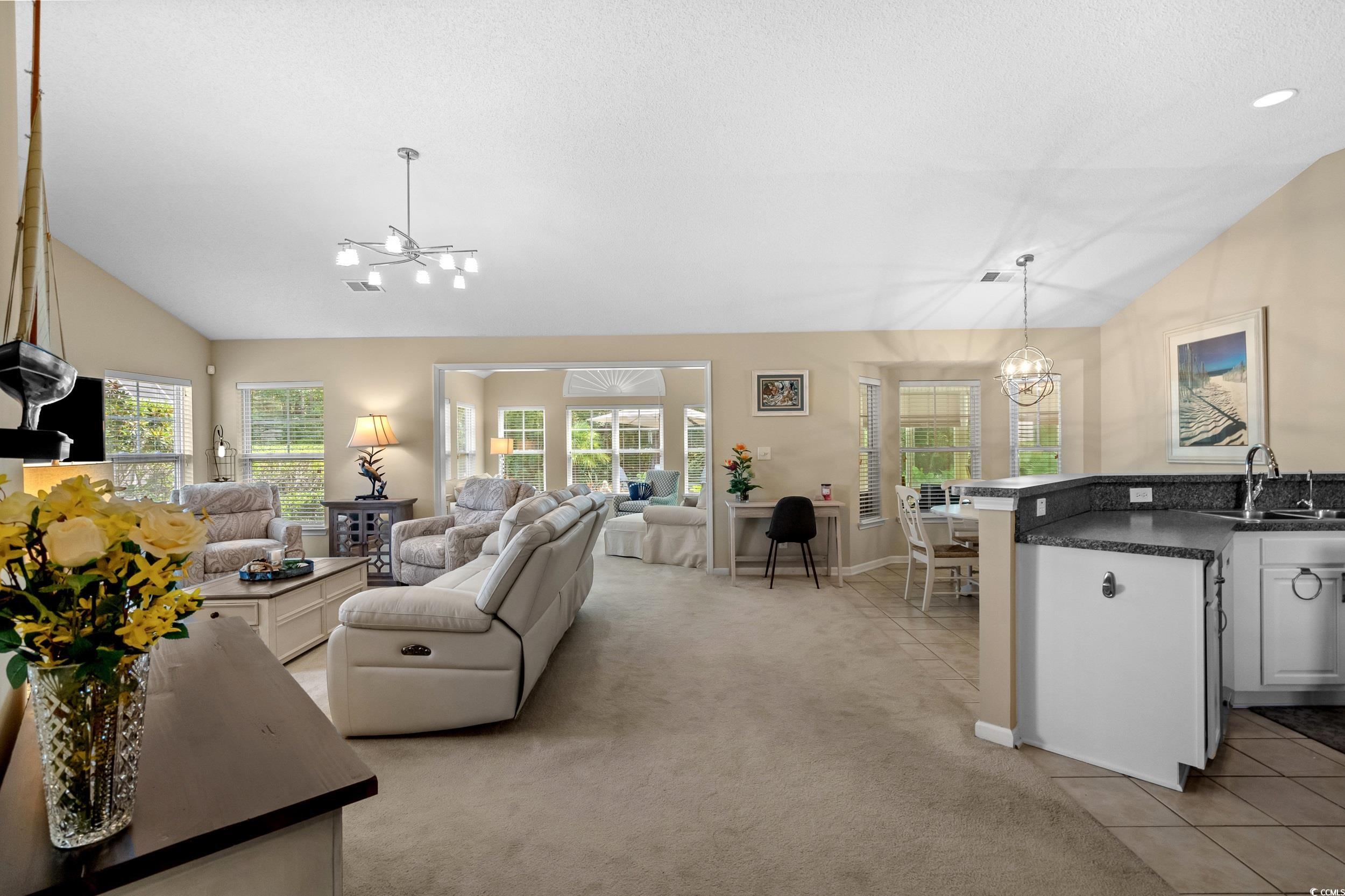 39 Riverbend Dr. Property Photo 10