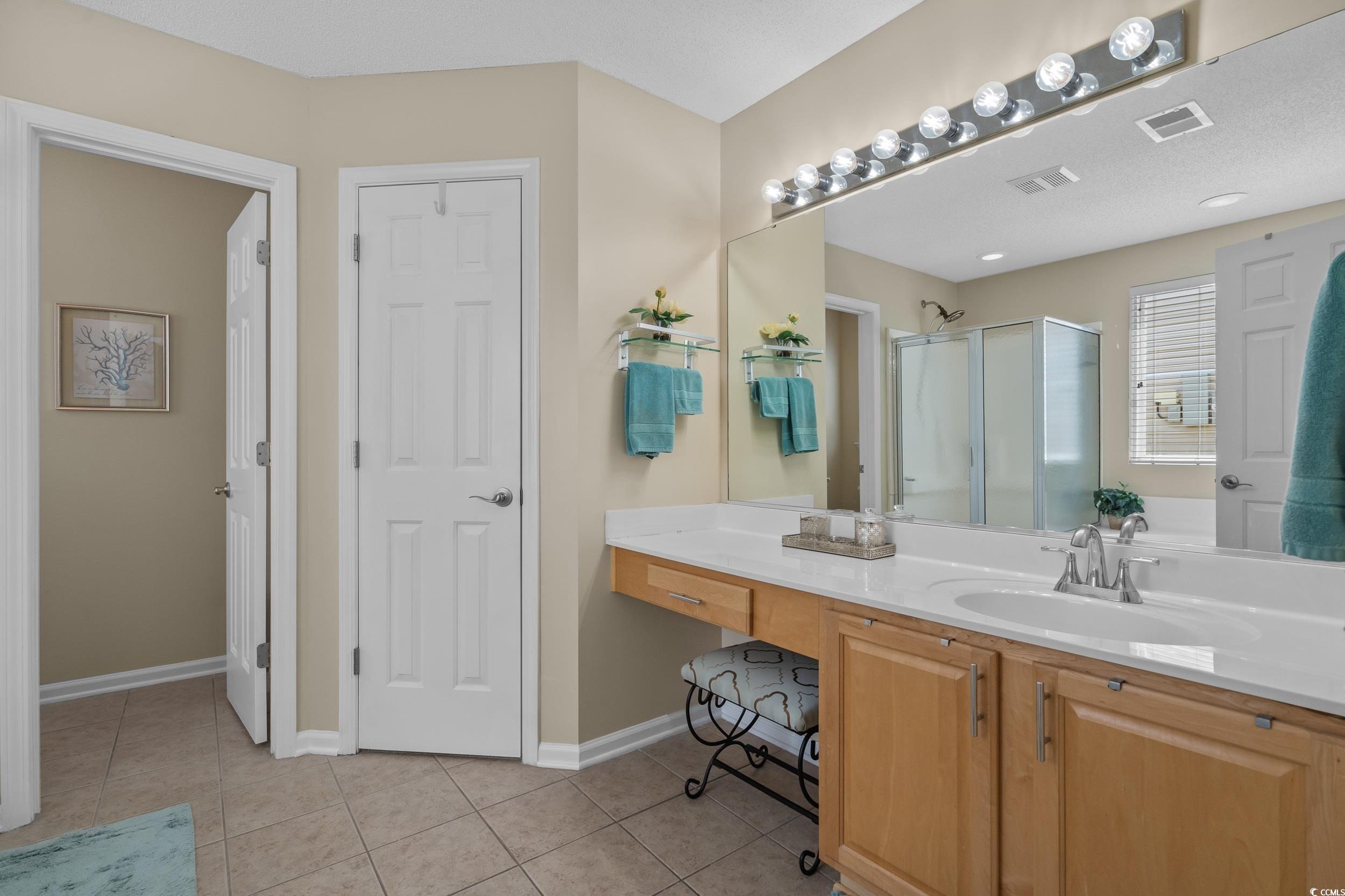 39 Riverbend Dr. Property Photo 23