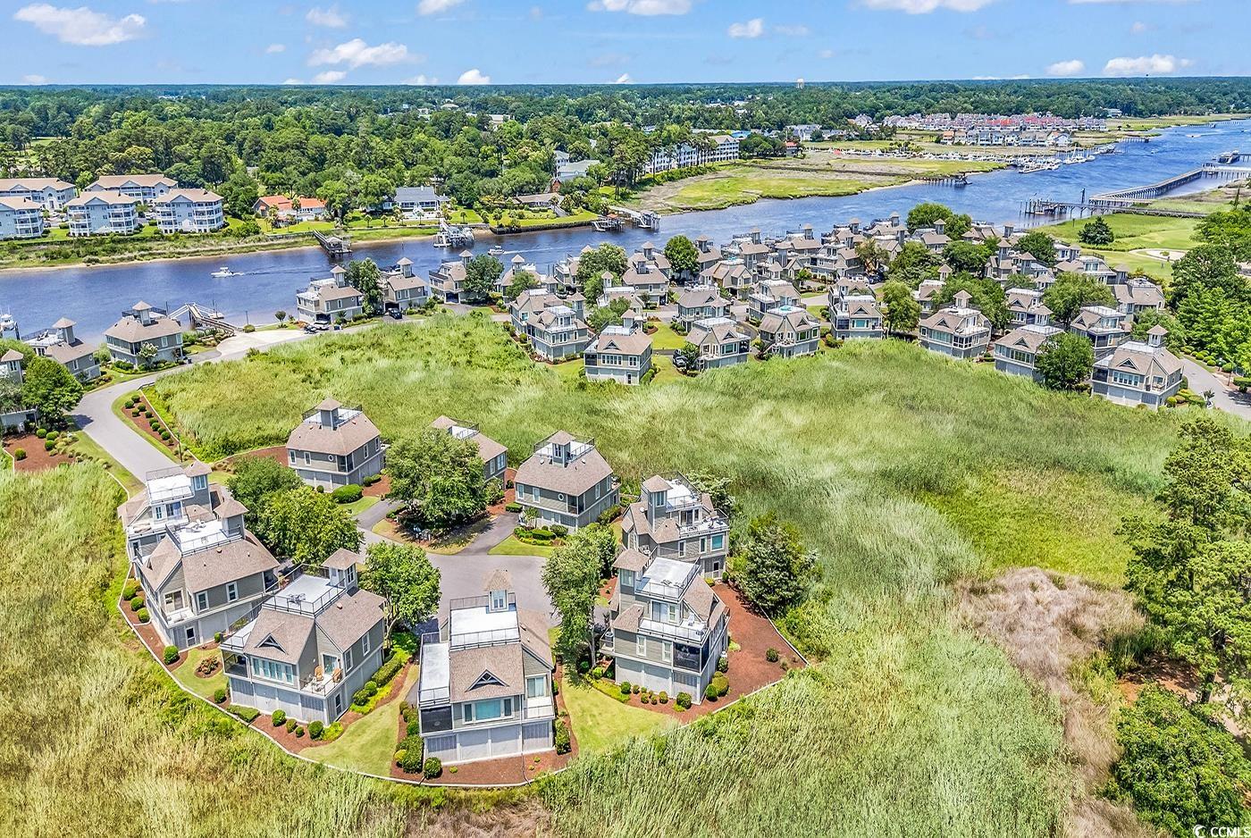 1670 Harbor Dr. Property Photo 3