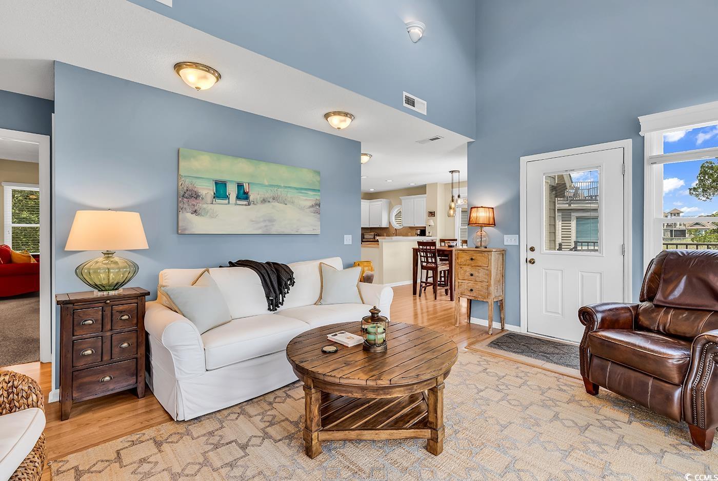 1670 Harbor Dr. Property Photo 5