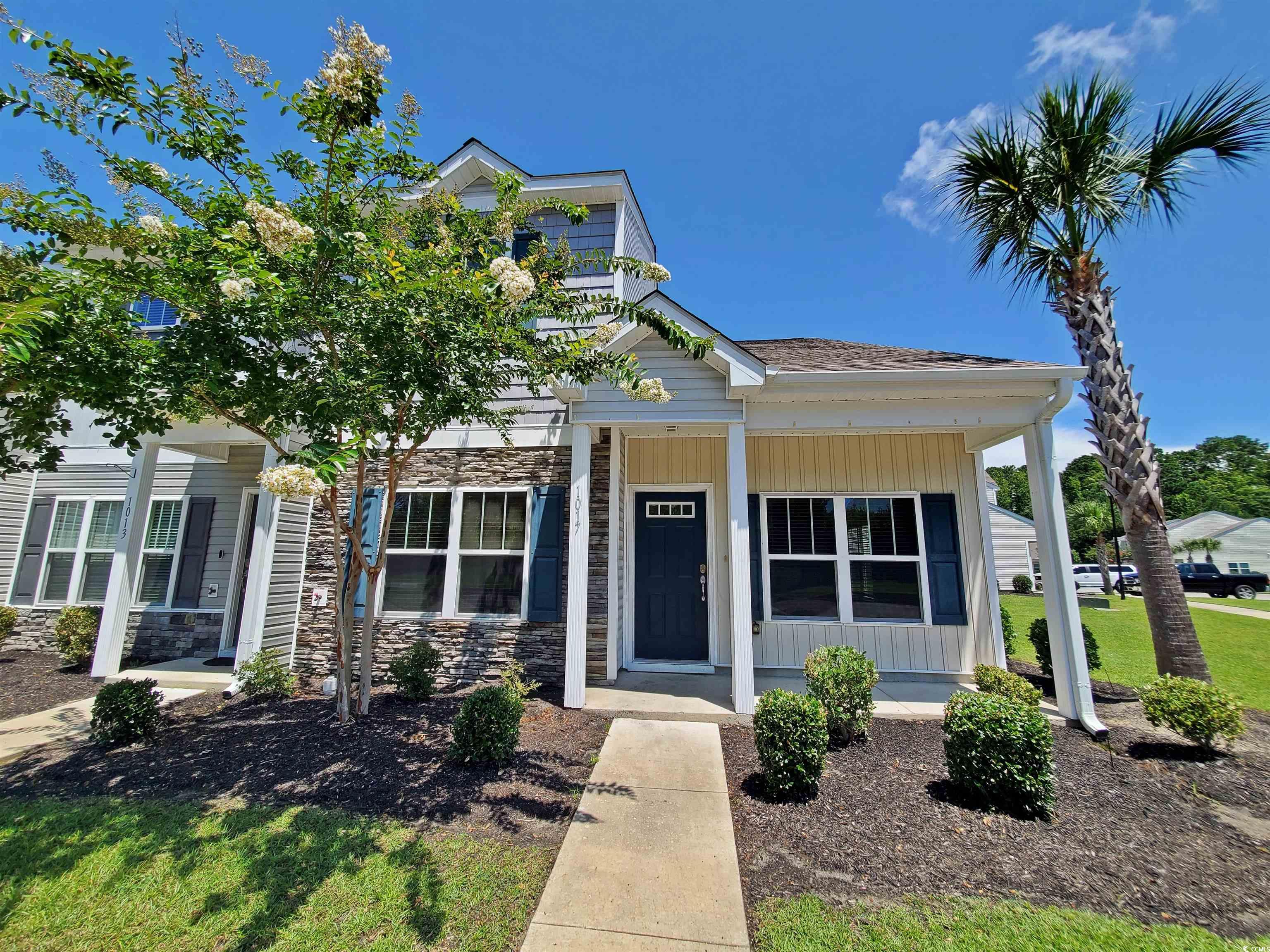 1017 Dinger Dr. Property Photo 2