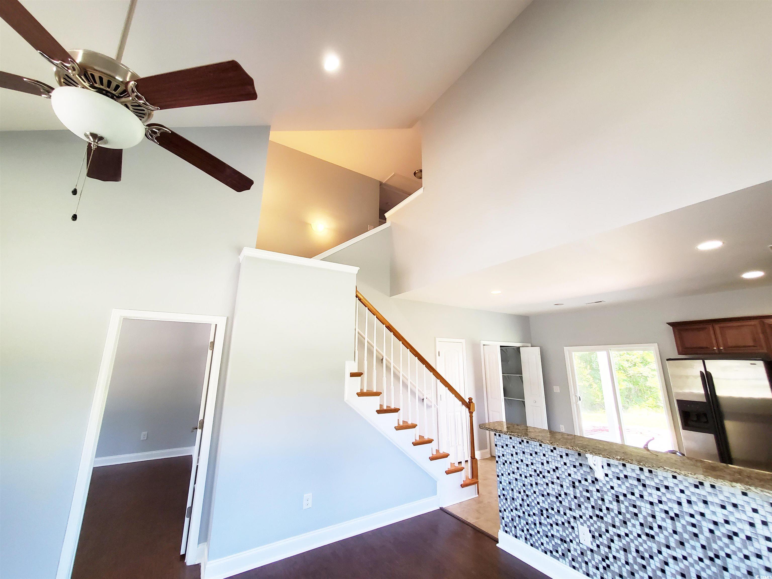 1017 Dinger Dr. Property Photo 10