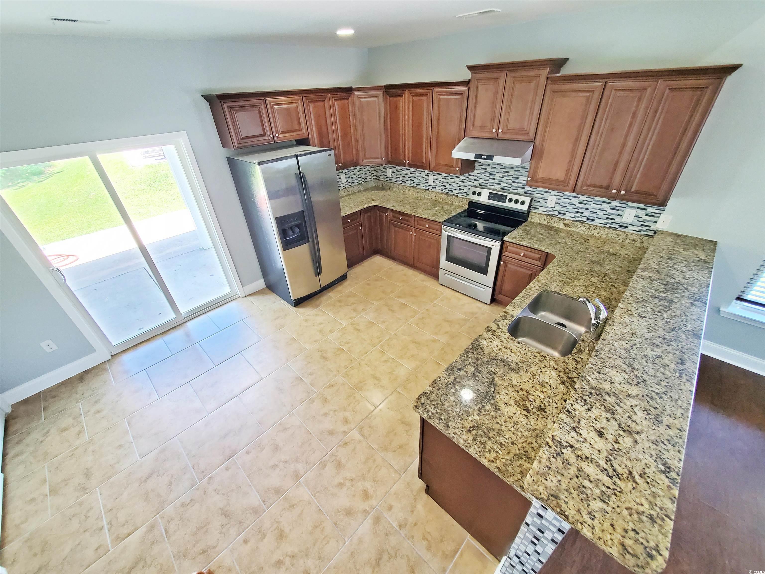 1017 Dinger Dr. Property Photo 11