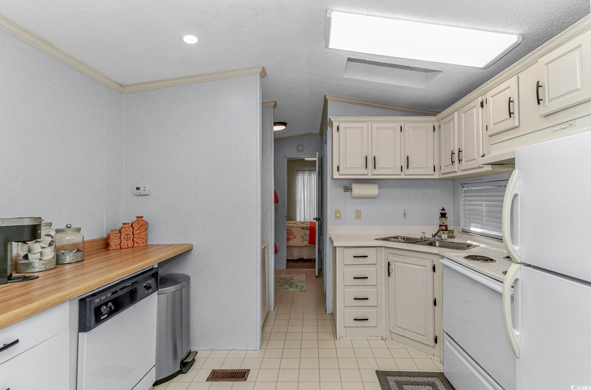 6001-1440 S Kings Hwy. Property Photo 7