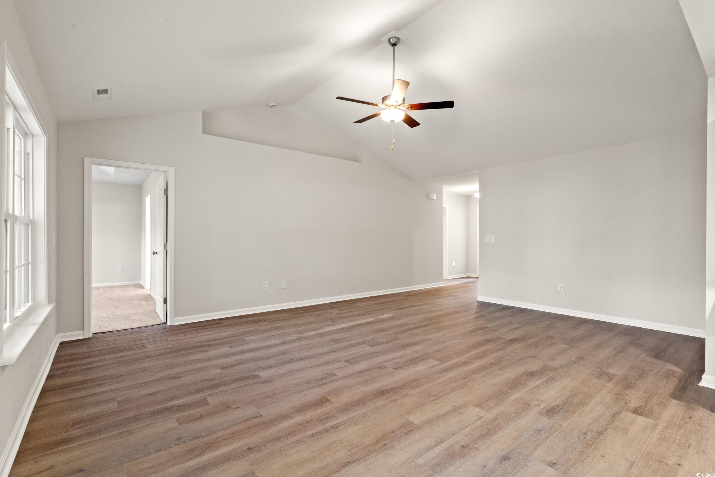 162 Savannah St. Property Photo 2