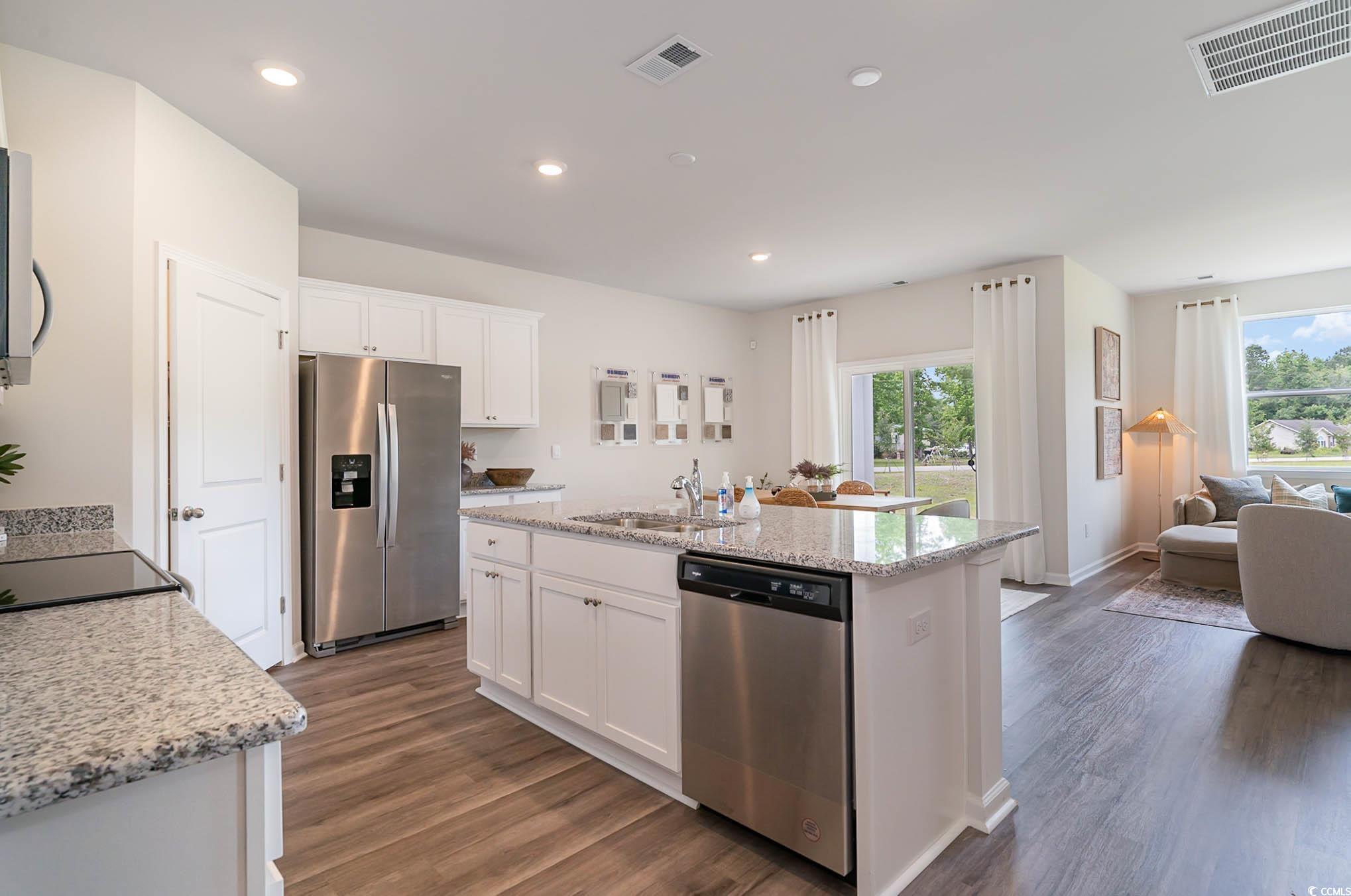 2803 Riverboat Way Property Photo 5