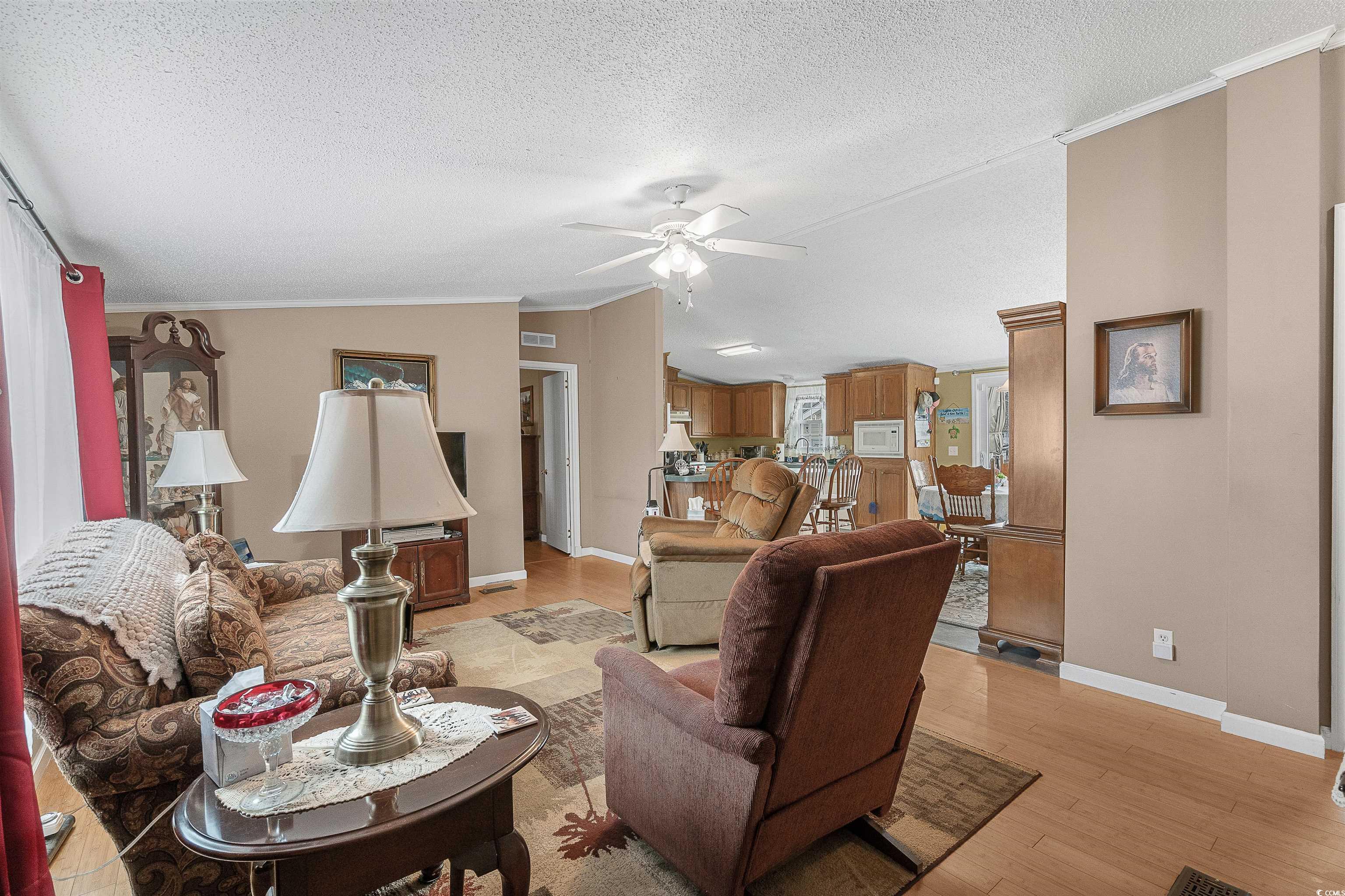 614 Daniella Dr. Property Photo 7