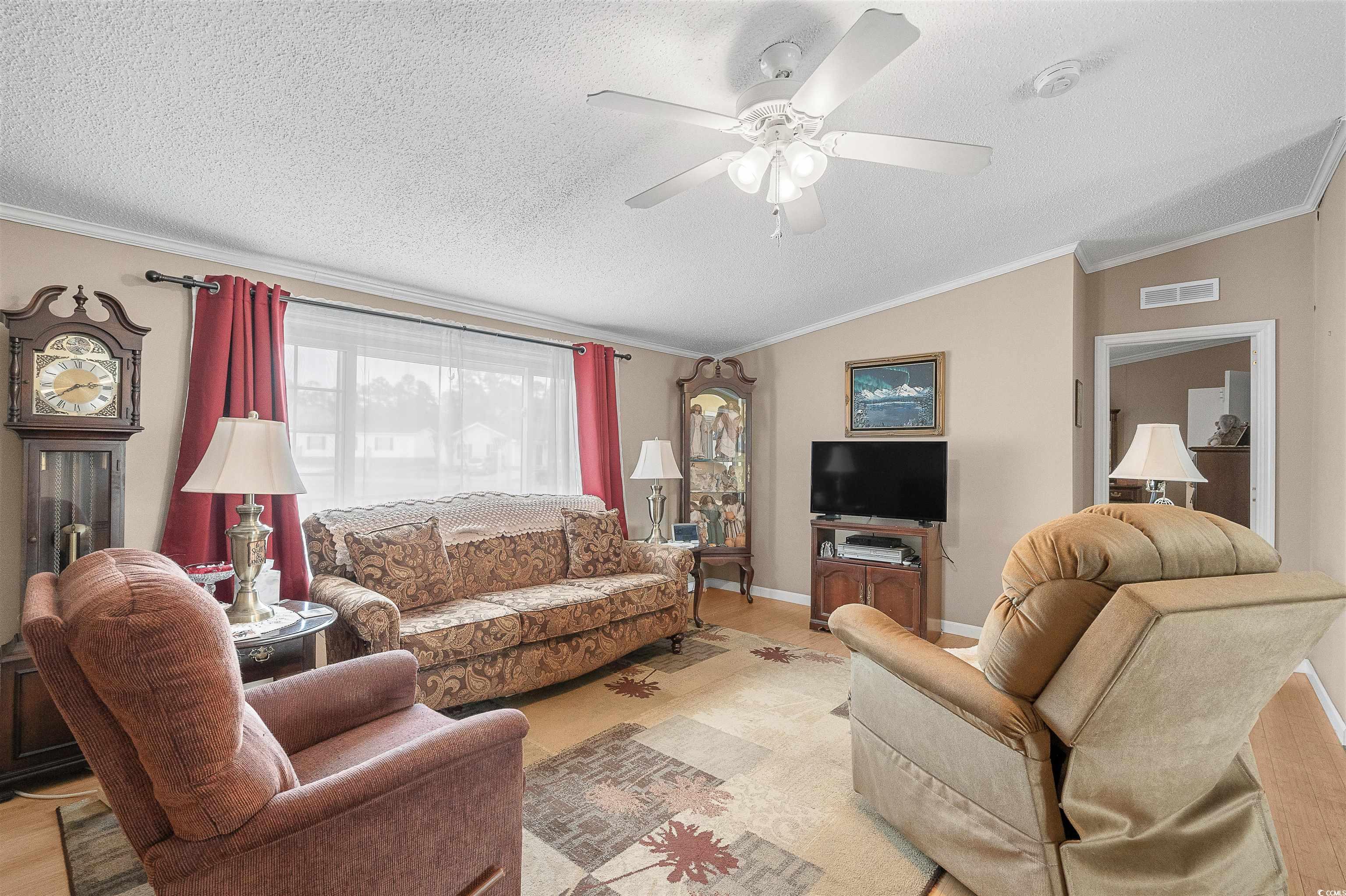 614 Daniella Dr. Property Photo 8