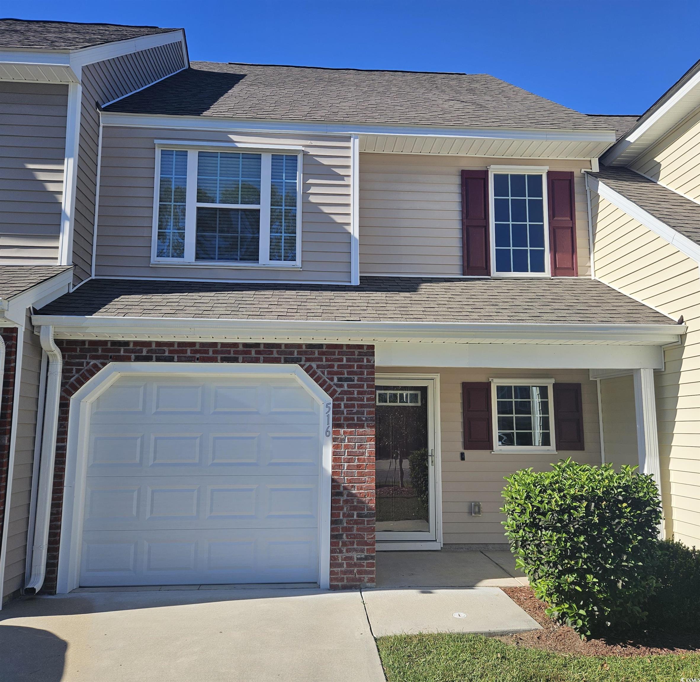 516 Riverward Dr. Property Photo 1