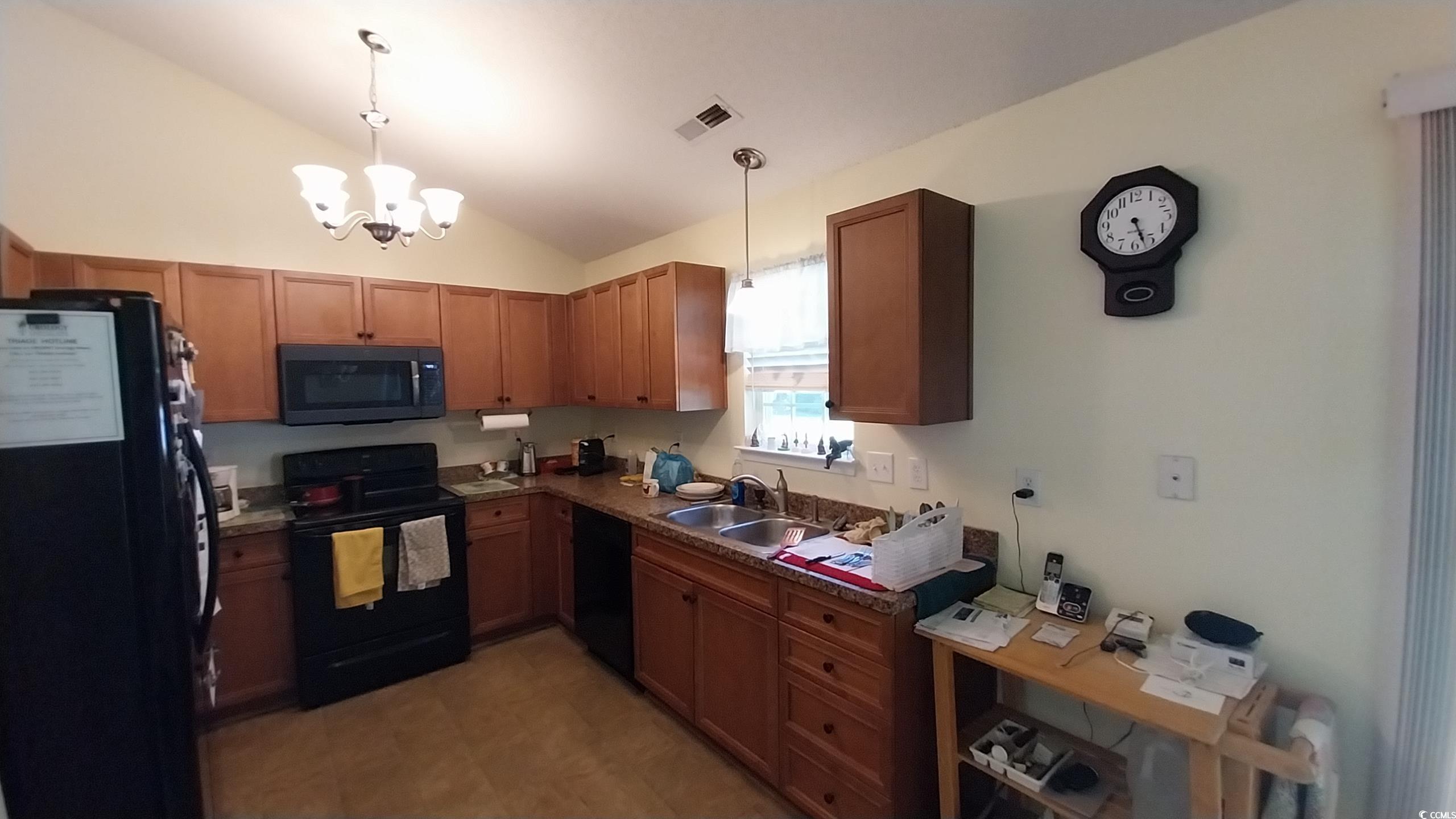 105 Shady View Ln. Property Photo 5