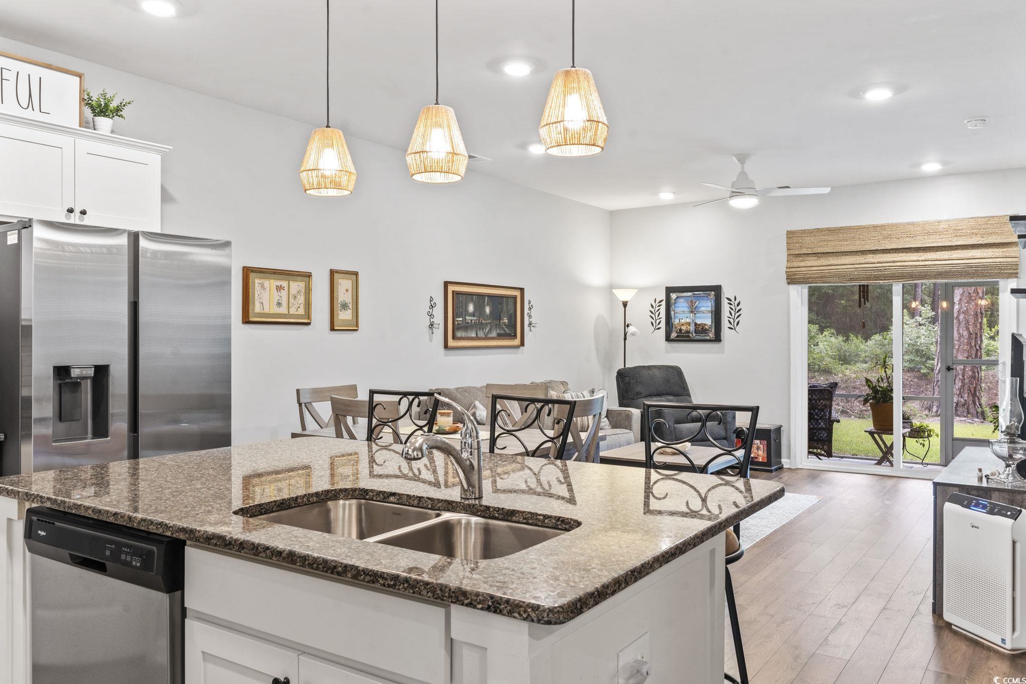 129 Vineyard Place Property Photo 5