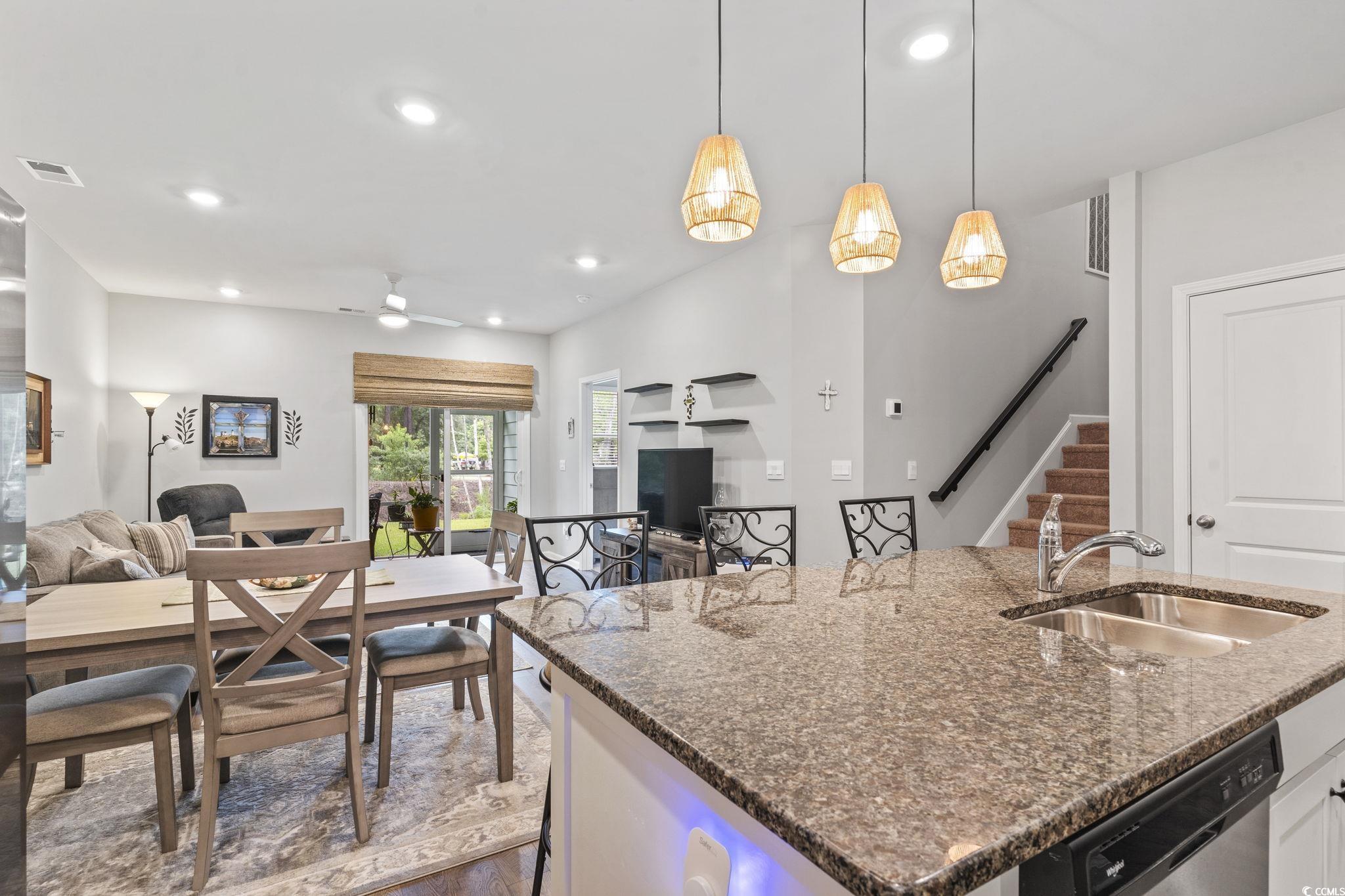 129 Vineyard Place Property Photo 9