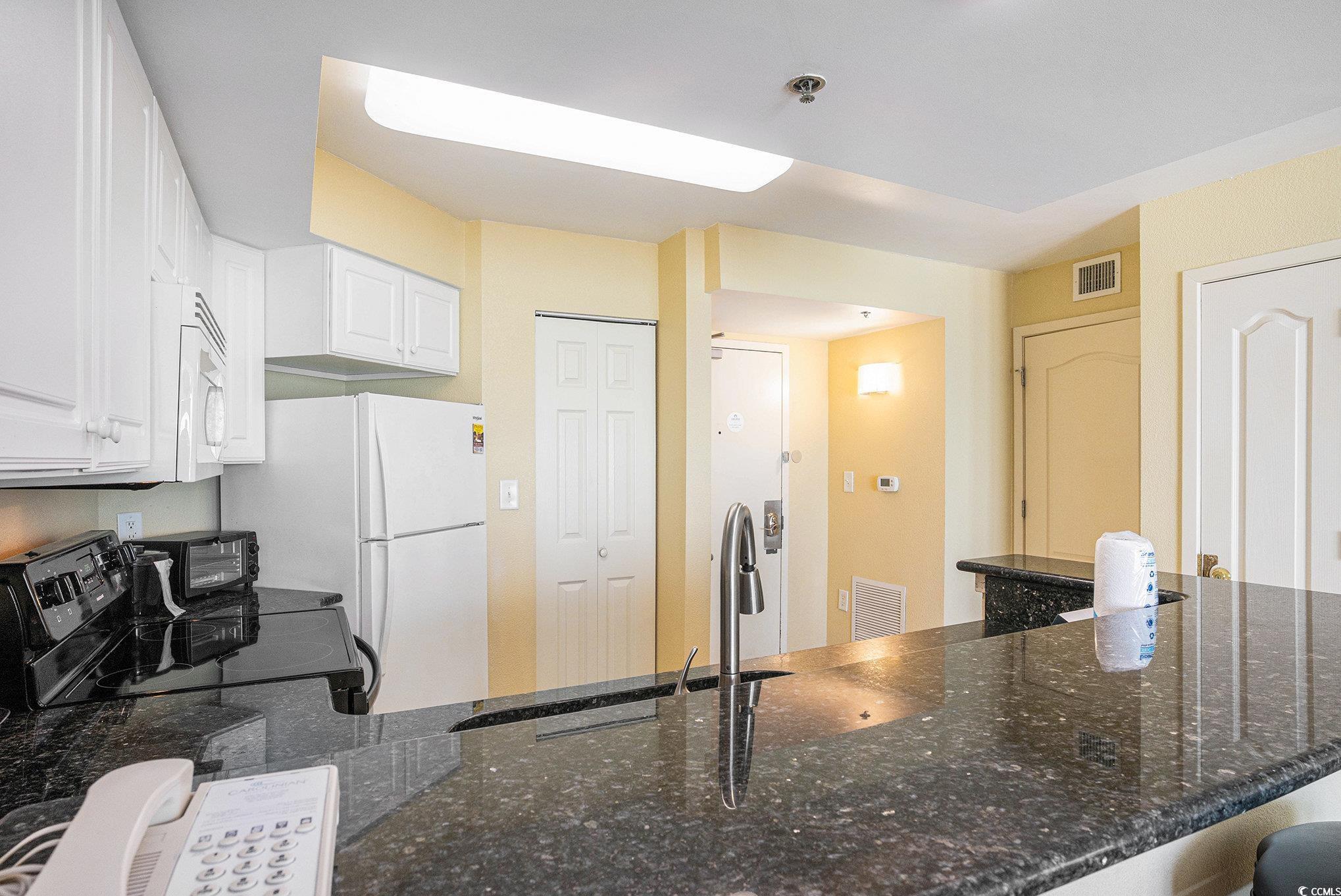 2504 N Ocean Blvd. Property Photo 7