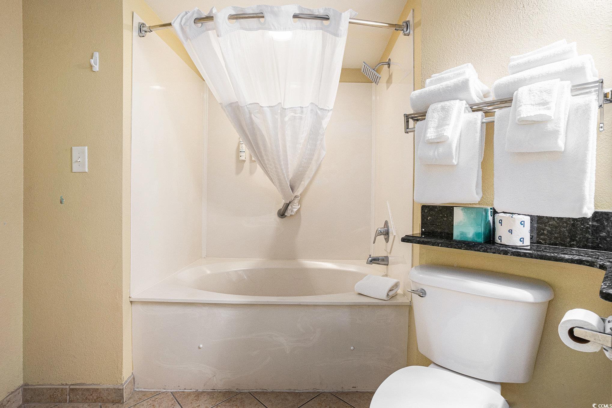 2504 N Ocean Blvd. Property Photo 16