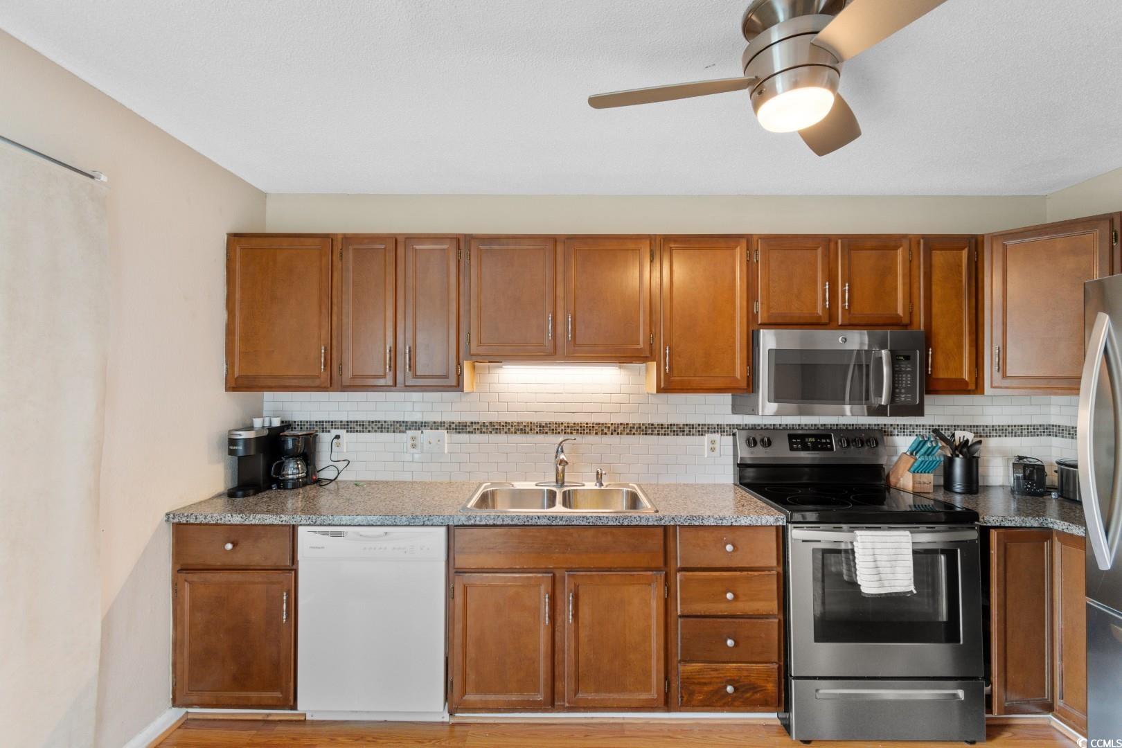 1011 Hunter Ave. Property Photo 4