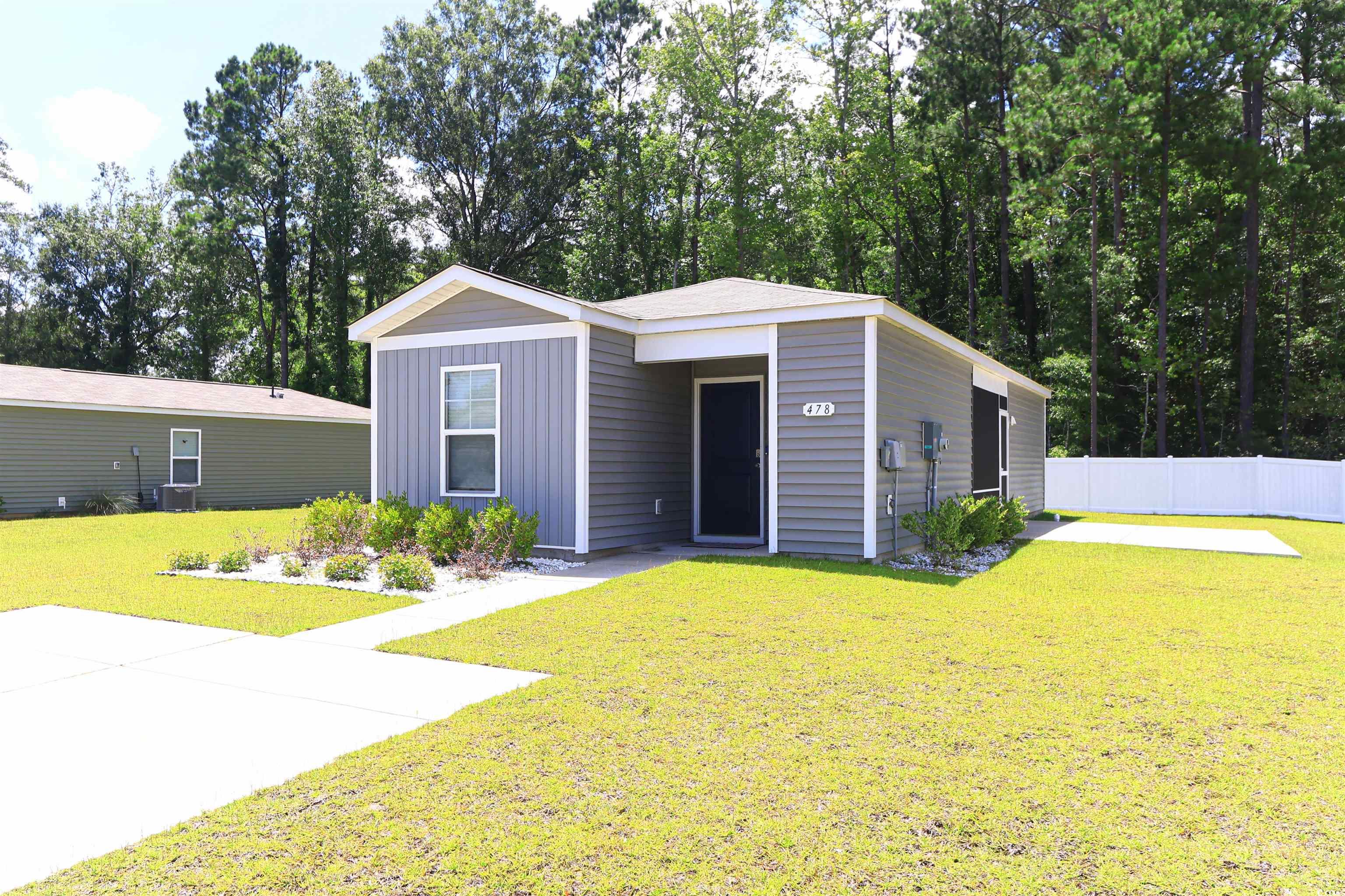 478 Samara Dr. Property Photo 1