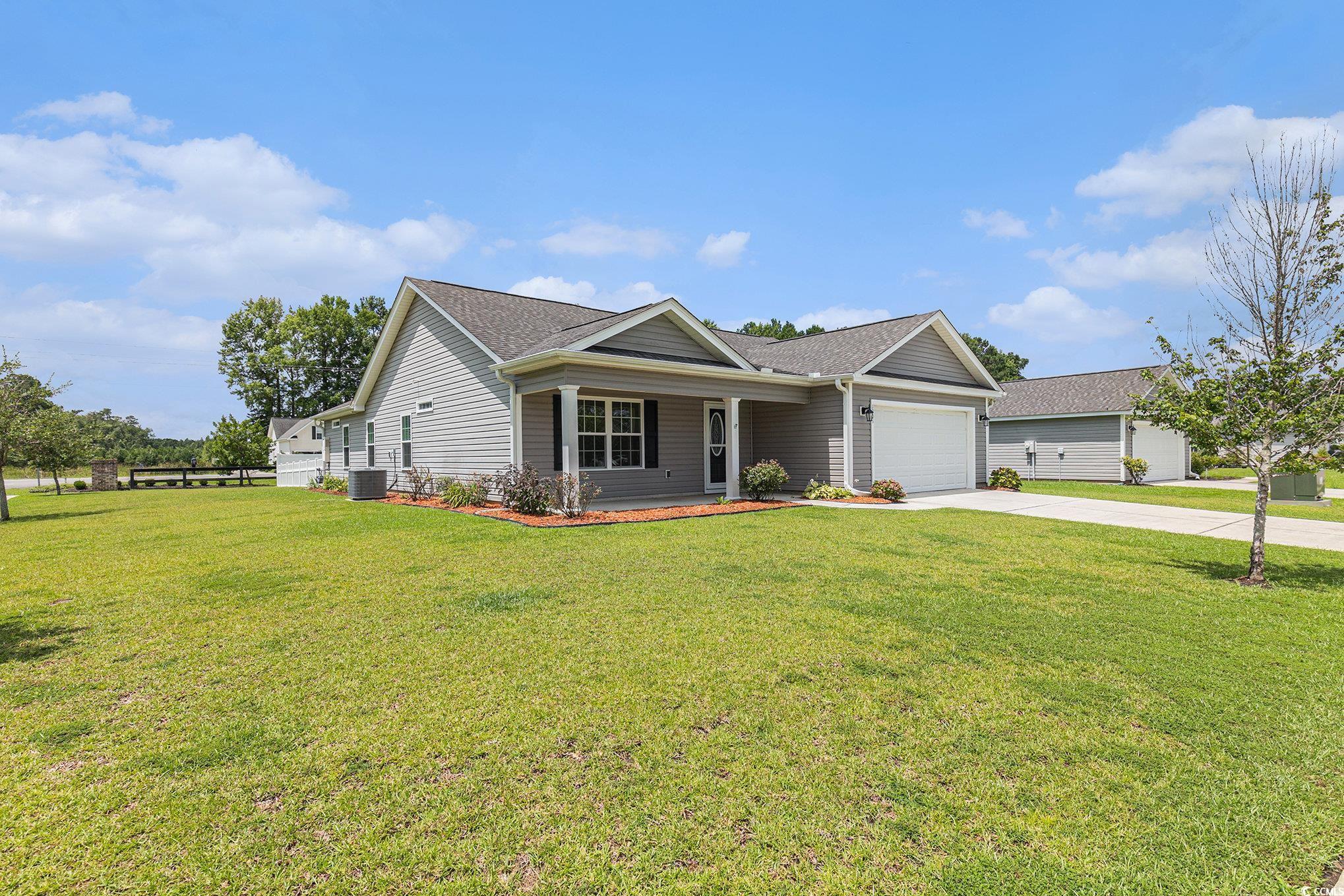 1301 Mandarin Dr. Property Photo 4