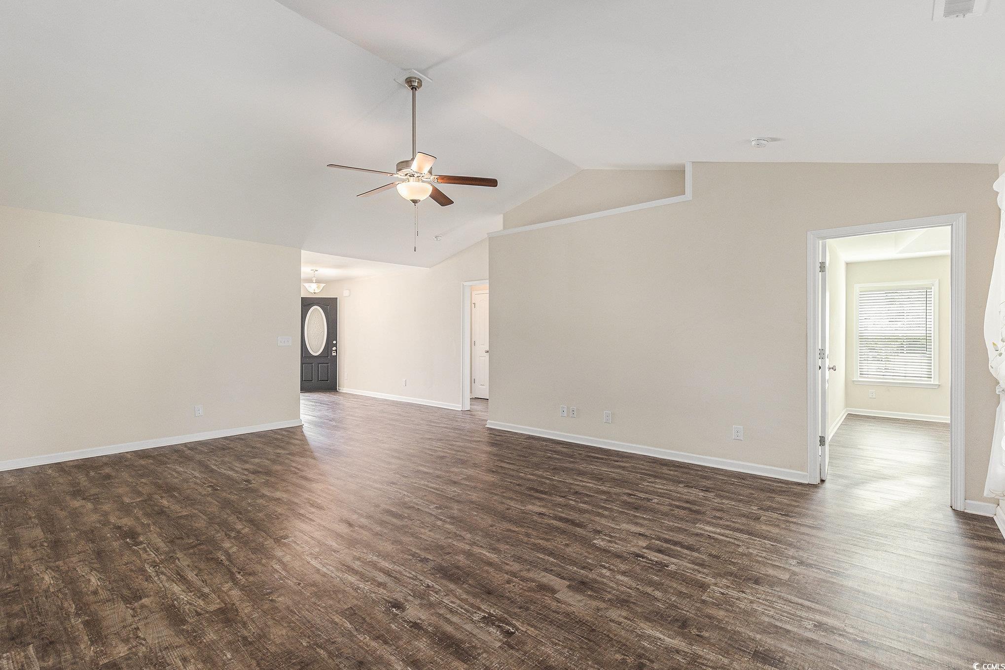1301 Mandarin Dr. Property Photo 6