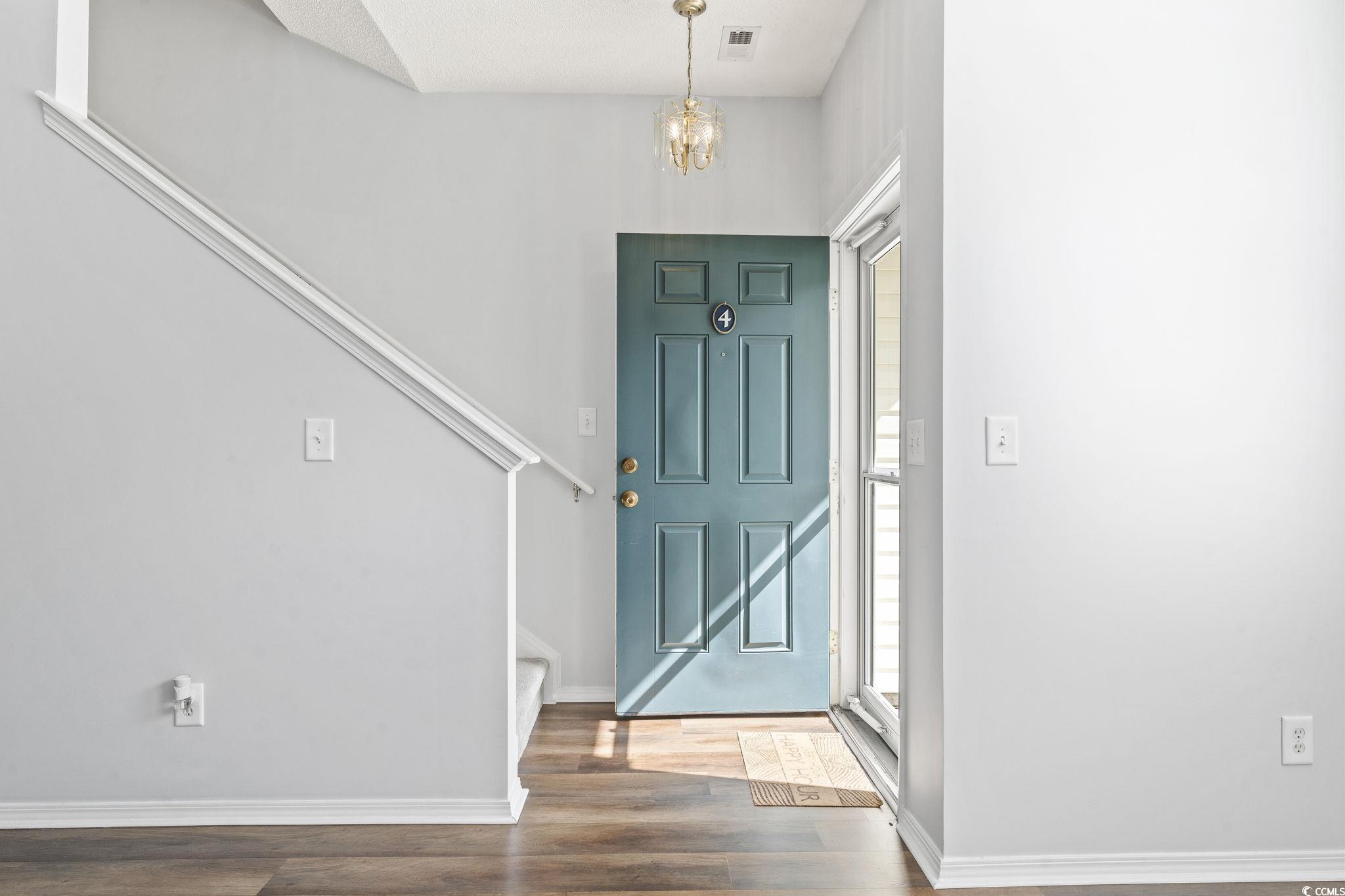 109 Old Town Way Property Photo 4