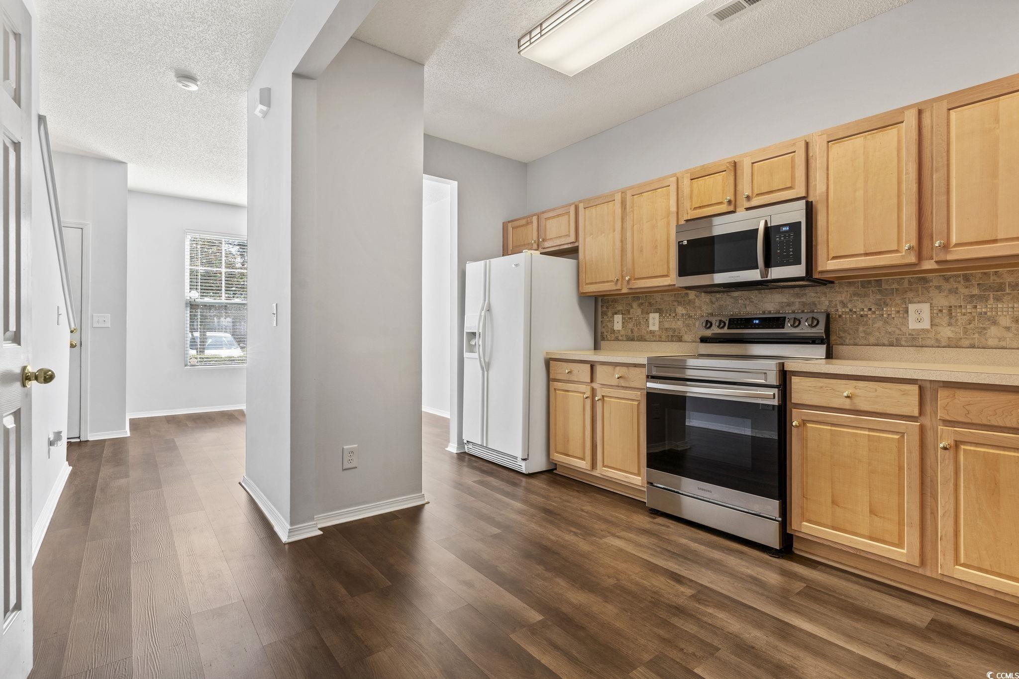 109 Old Town Way Property Photo 9