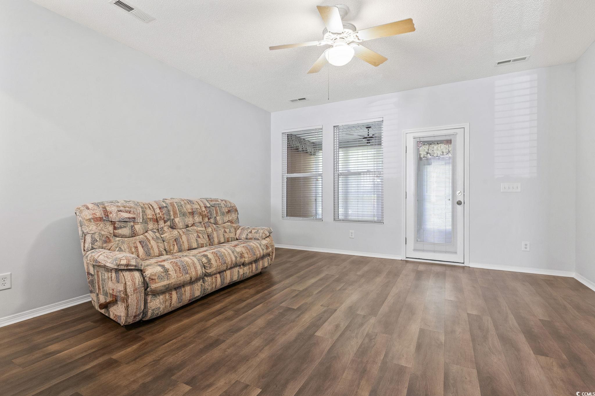 109 Old Town Way Property Photo 14