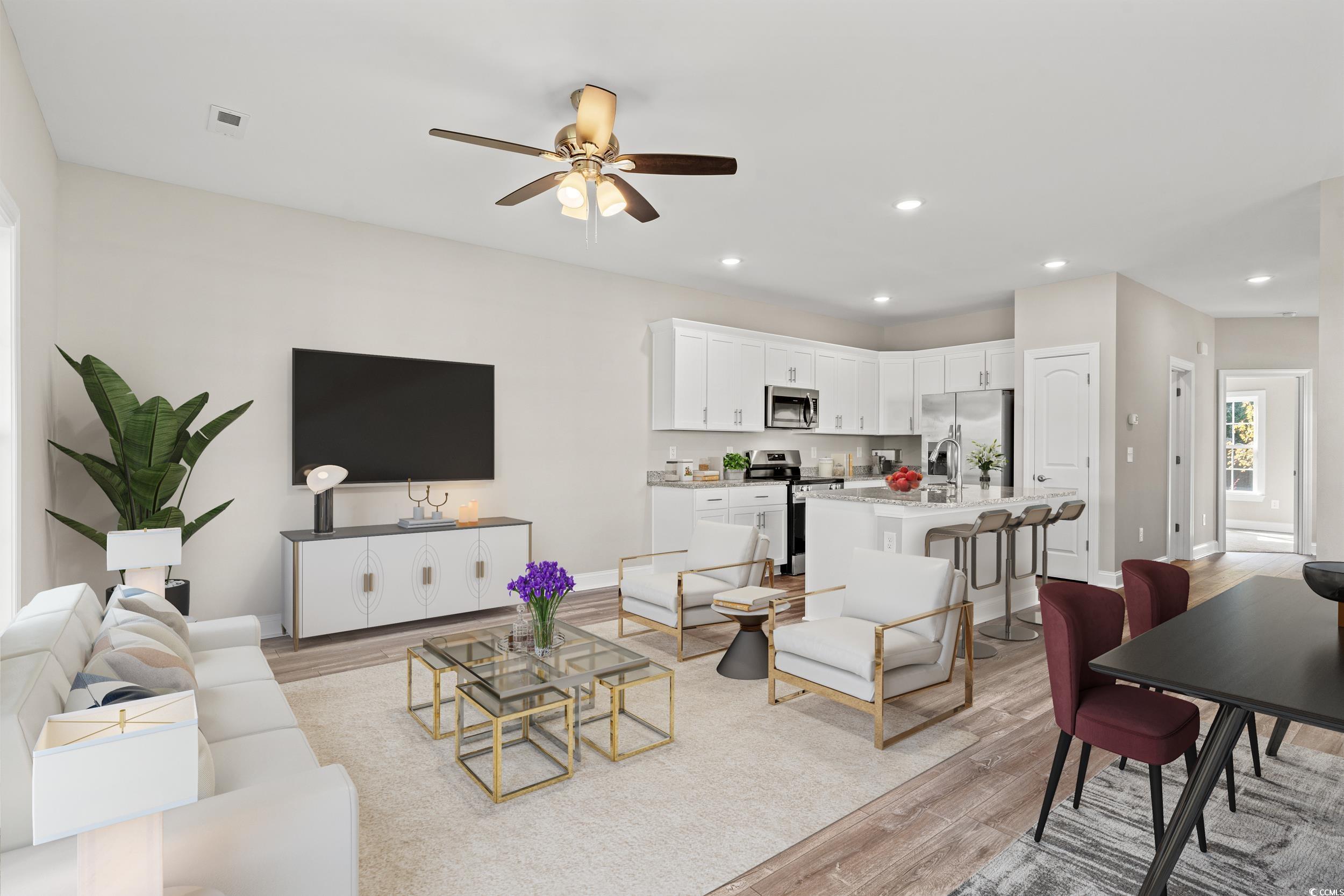 342 Kiskadee Loop Property Photo 2