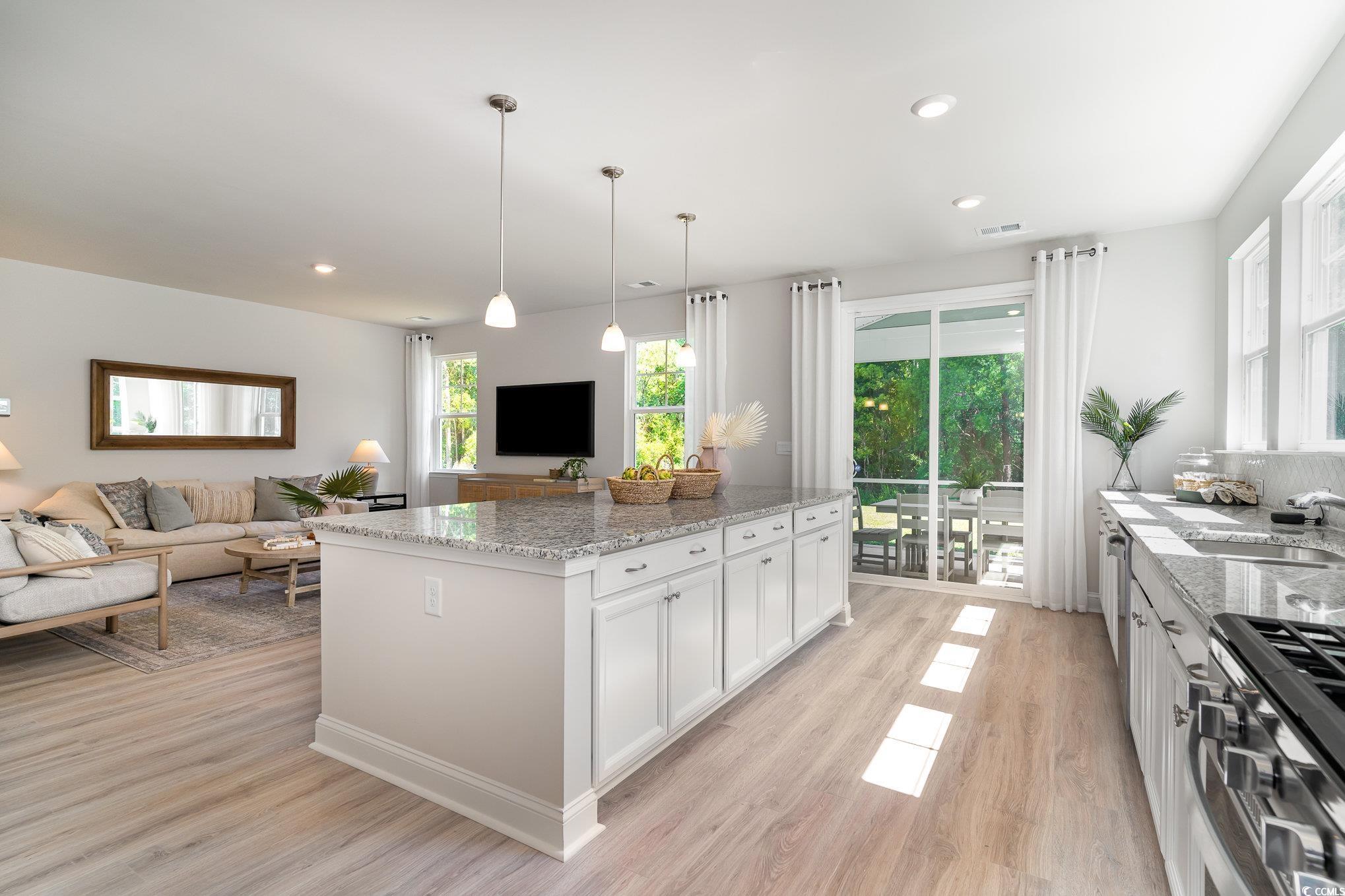 8149 Bear Claw Way Property Photo 5