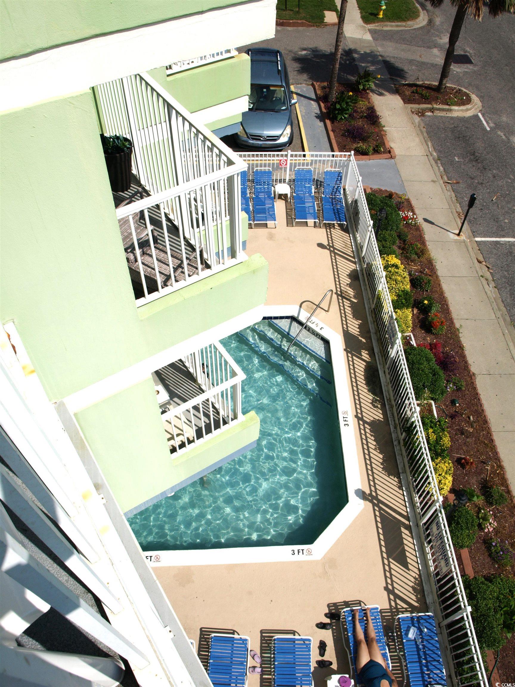 7000 Ocean Blvd. N Property Photo 14