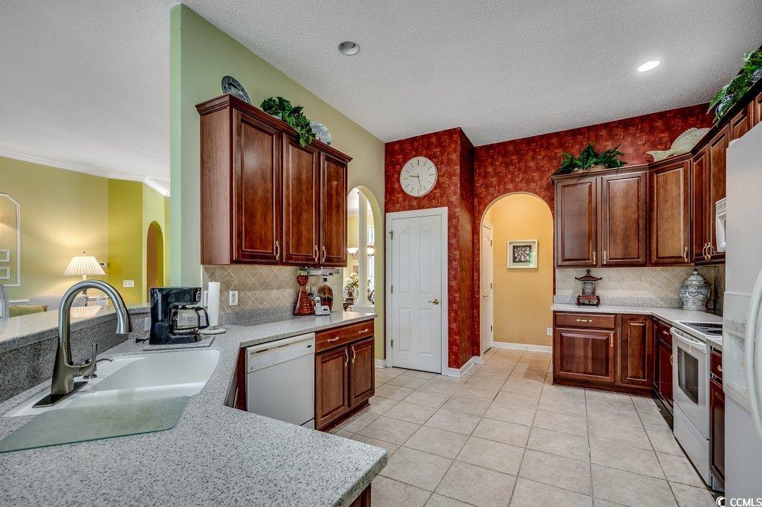 141 Wickham Ct. Property Photo 14