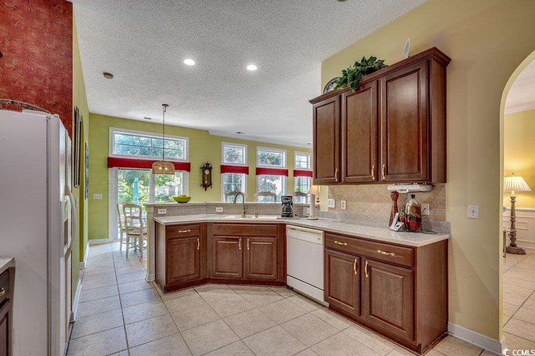 141 Wickham Ct. Property Photo 16