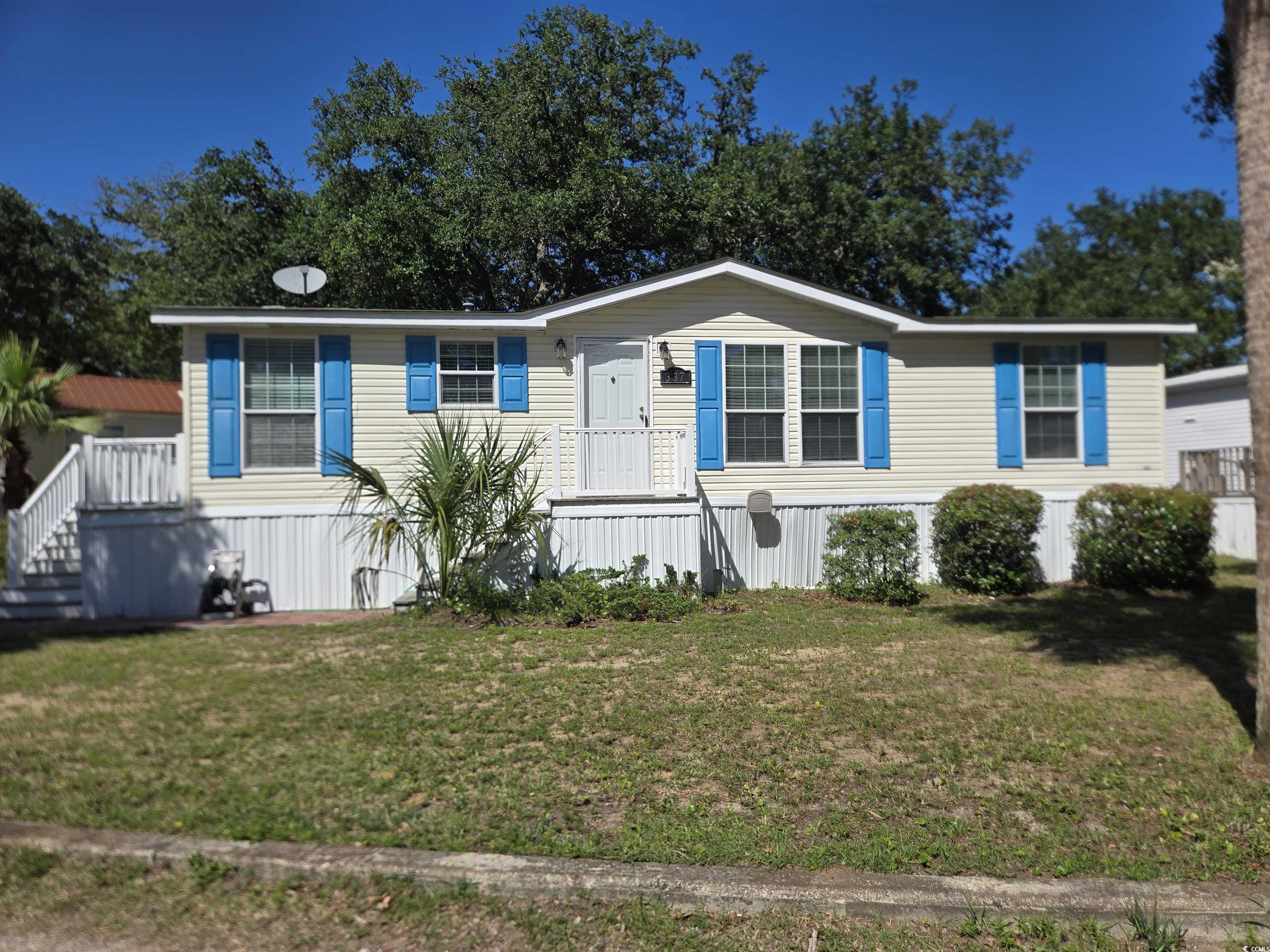 337 Clam Shell Circle Property Photo 1