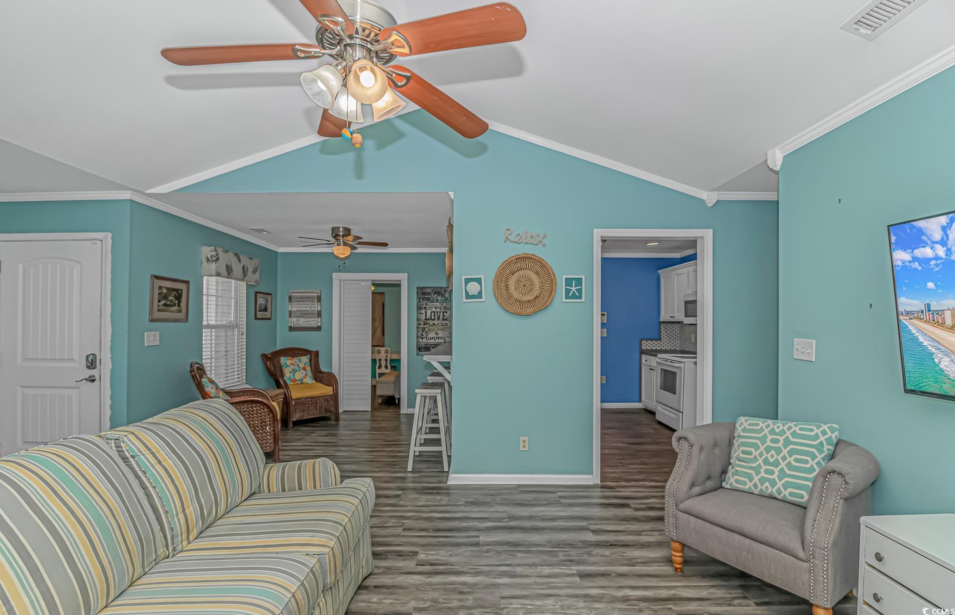 4417 Barcelona Ln. Property Photo 14