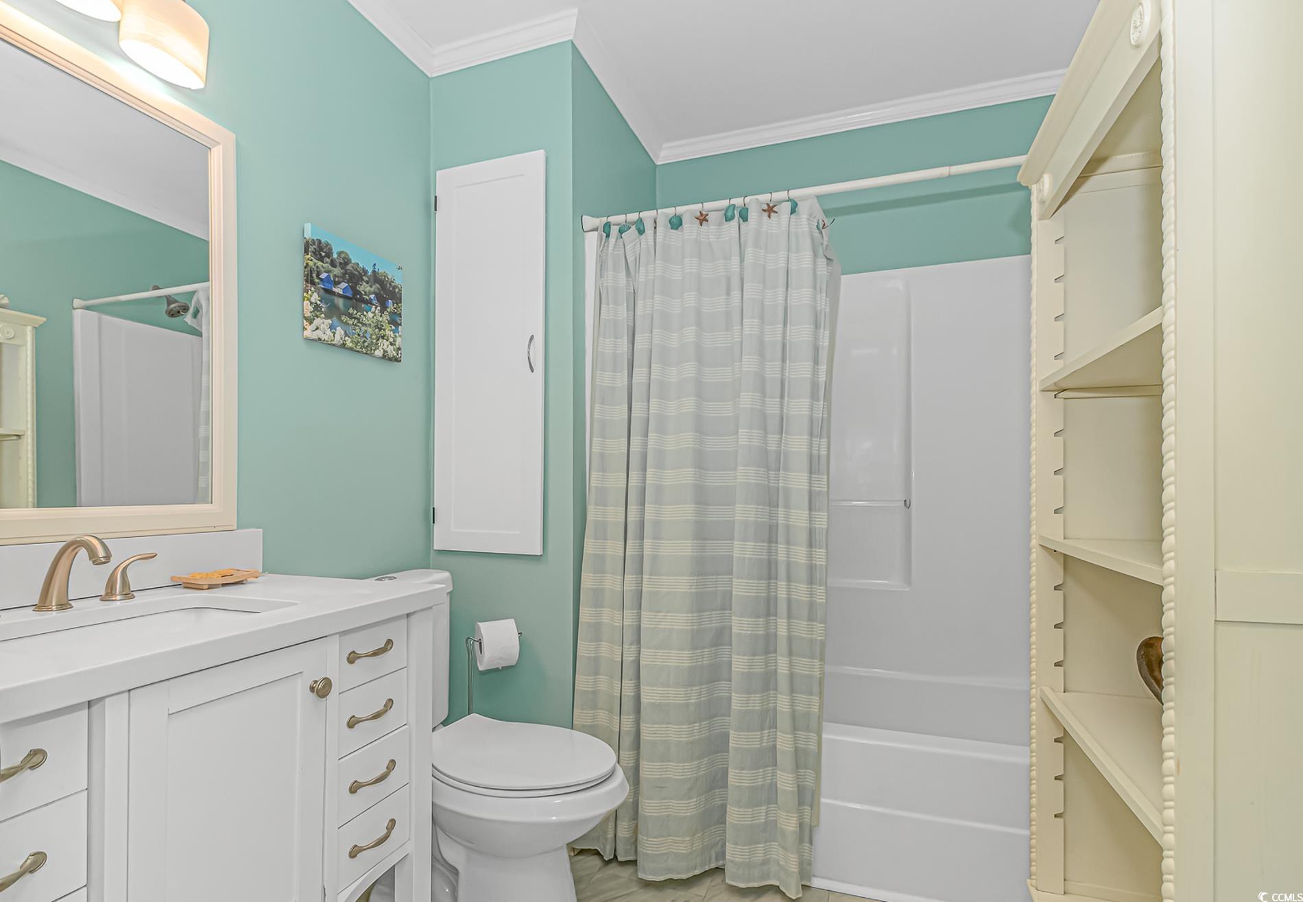 4417 Barcelona Ln. Property Photo 25