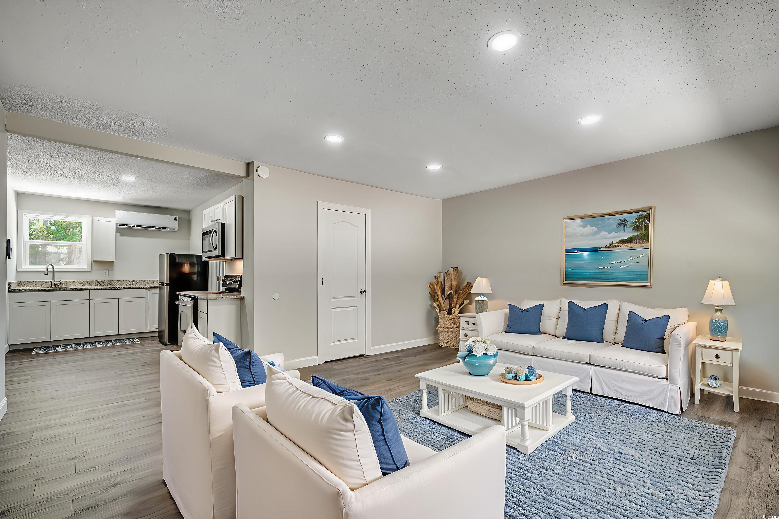 5002 Watergate Dr. Property Photo 4