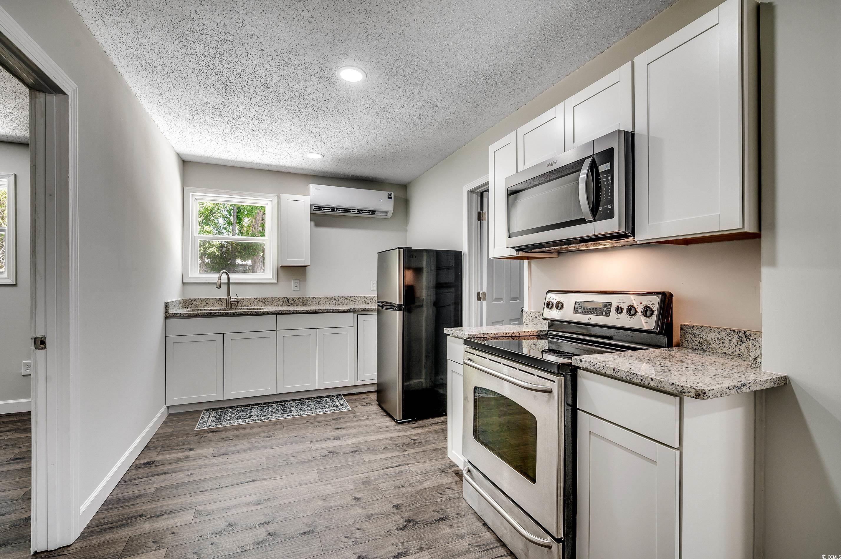 5002 Watergate Dr. Property Photo 6