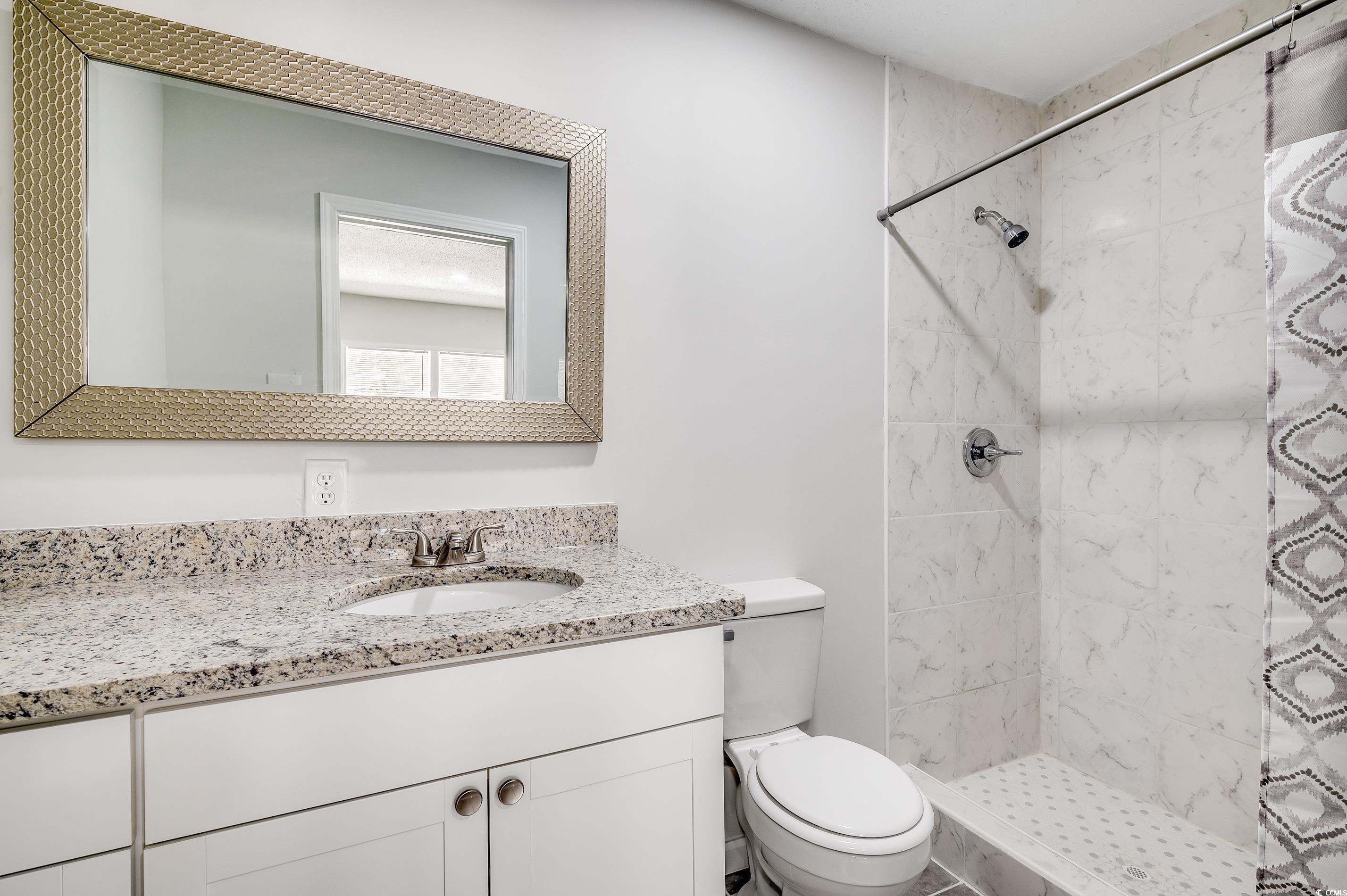 5002 Watergate Dr. Property Photo 8