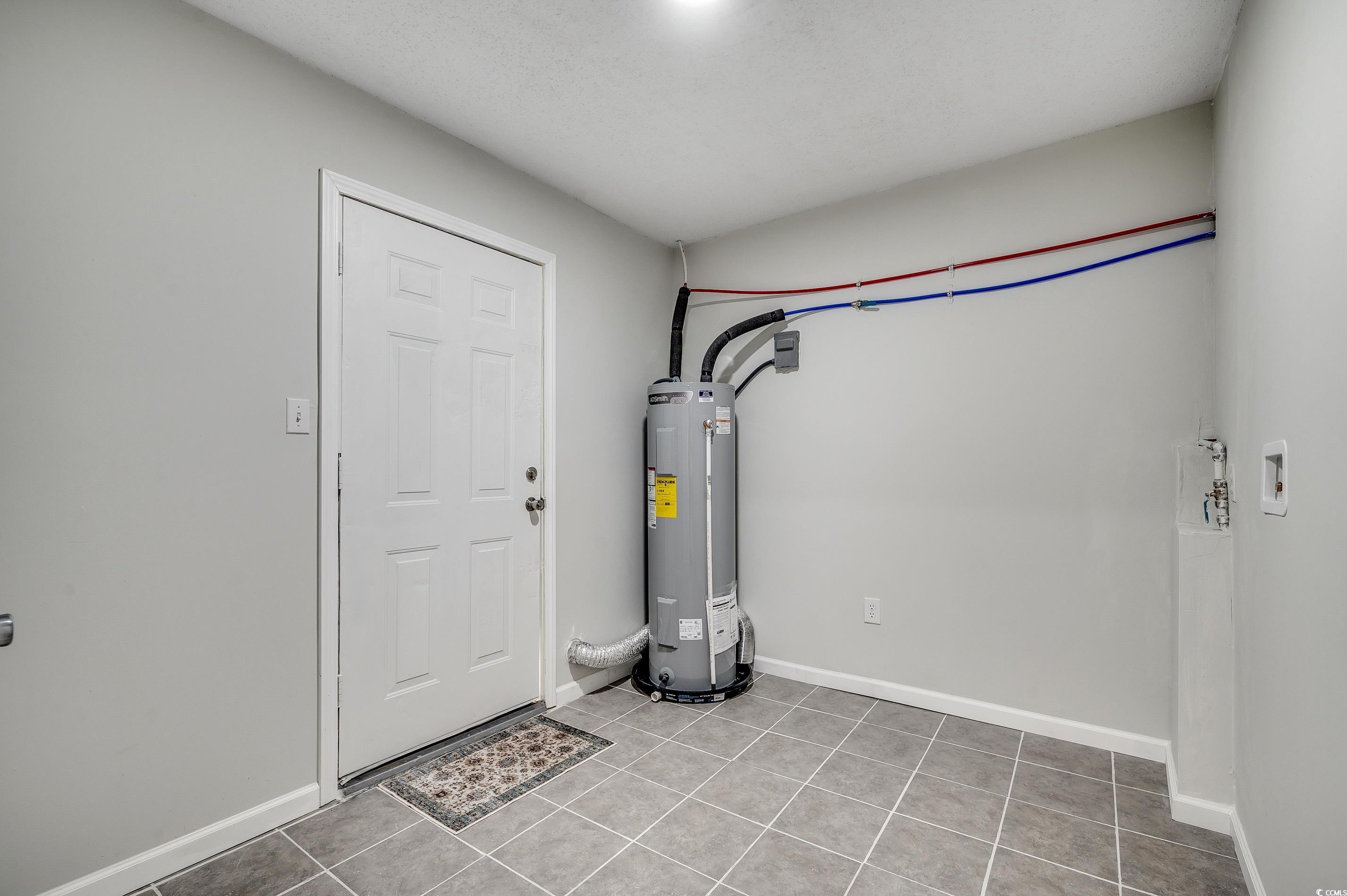 5002 Watergate Dr. Property Photo 12