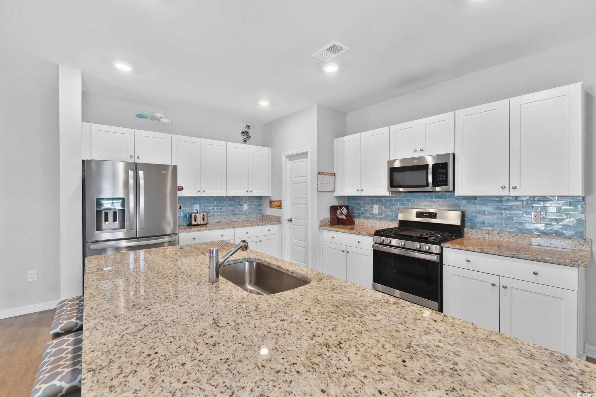 264 Carolina Lakes Blvd. Property Photo 19