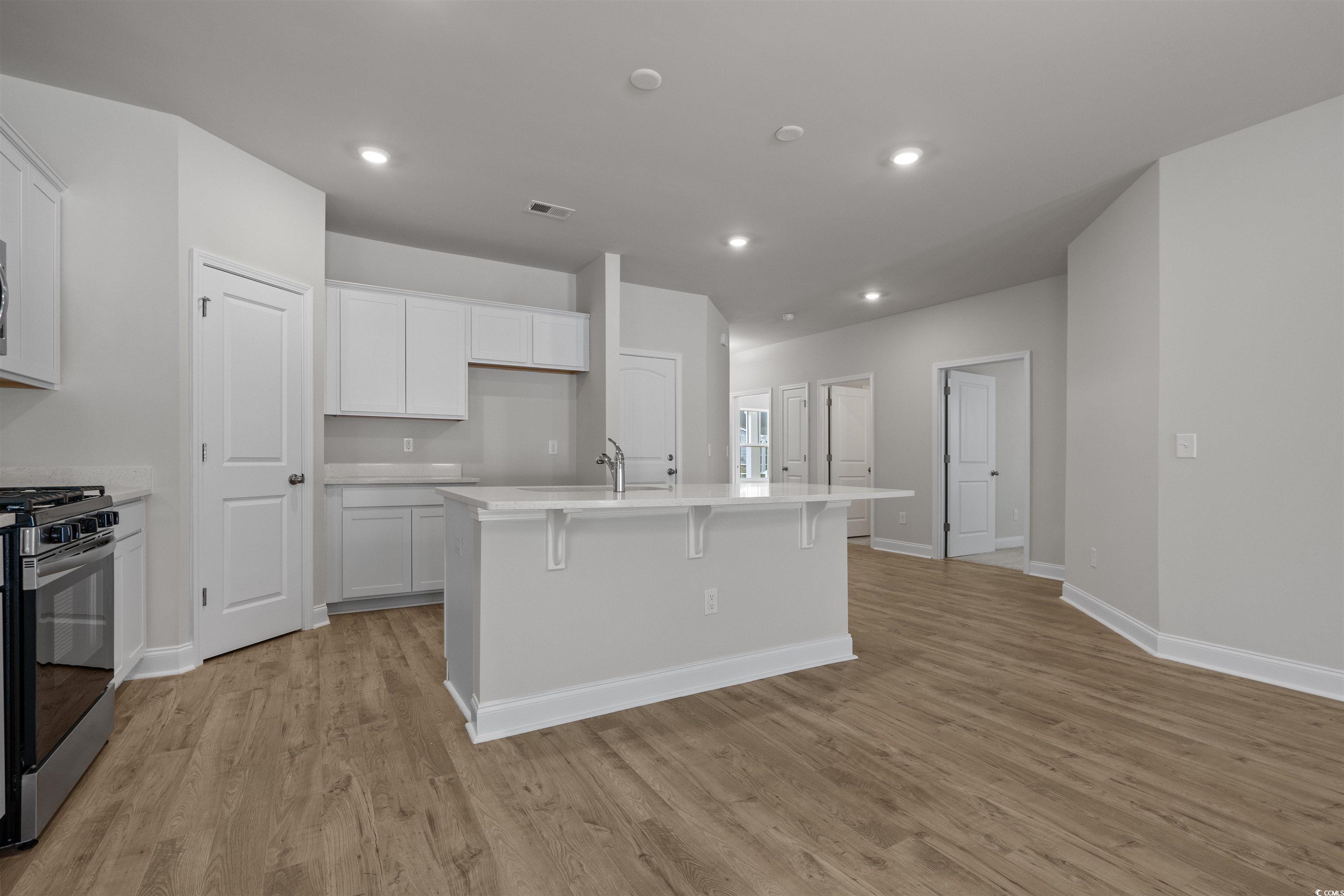 2485 Campton Loop Property Photo 13