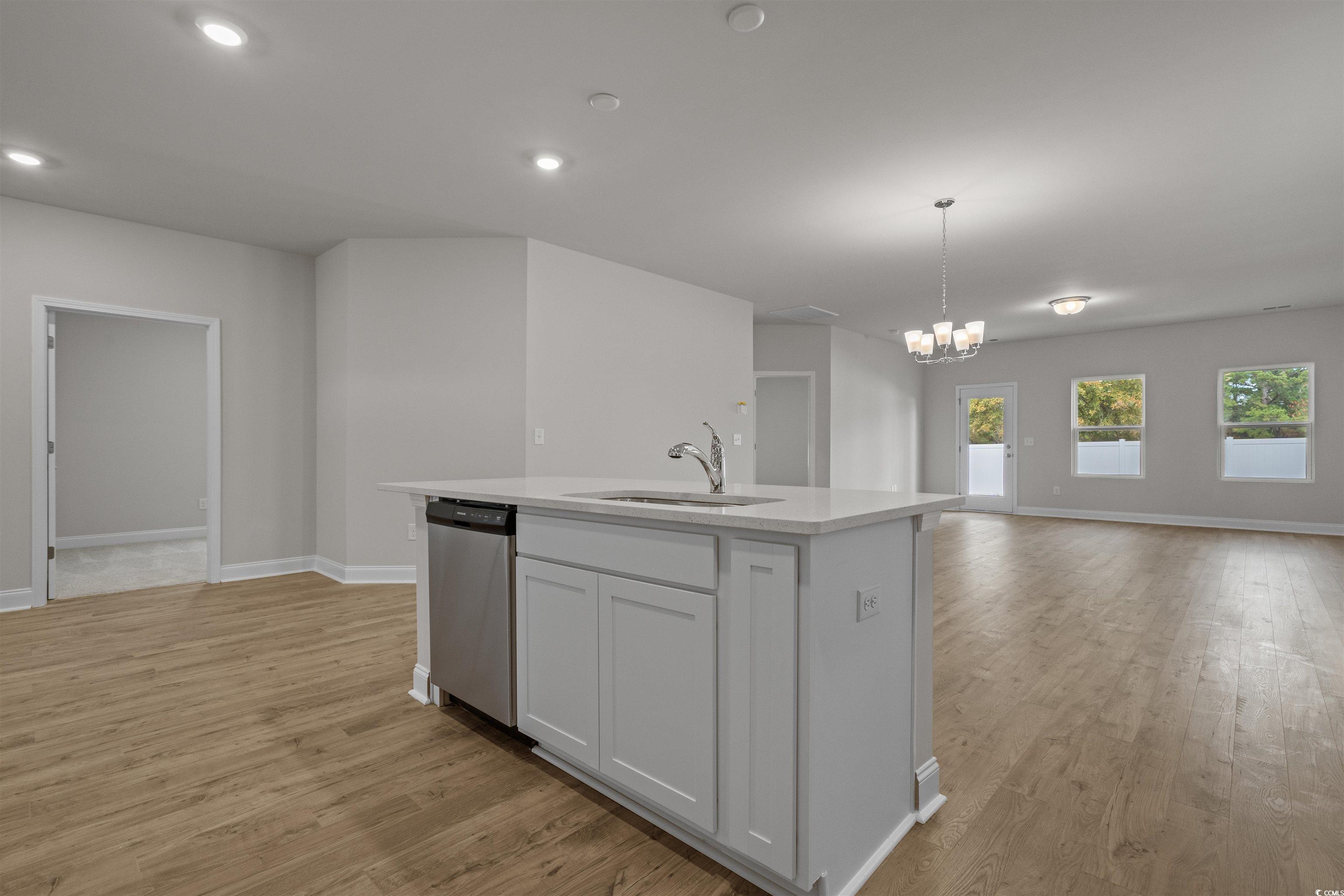 2485 Campton Loop Property Photo 18