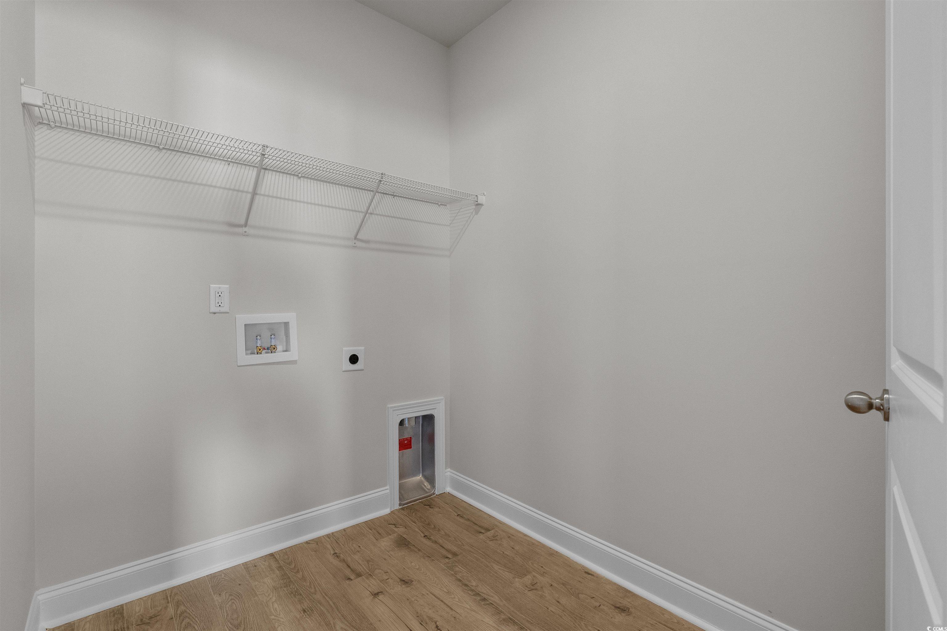 2485 Campton Loop Property Photo 29